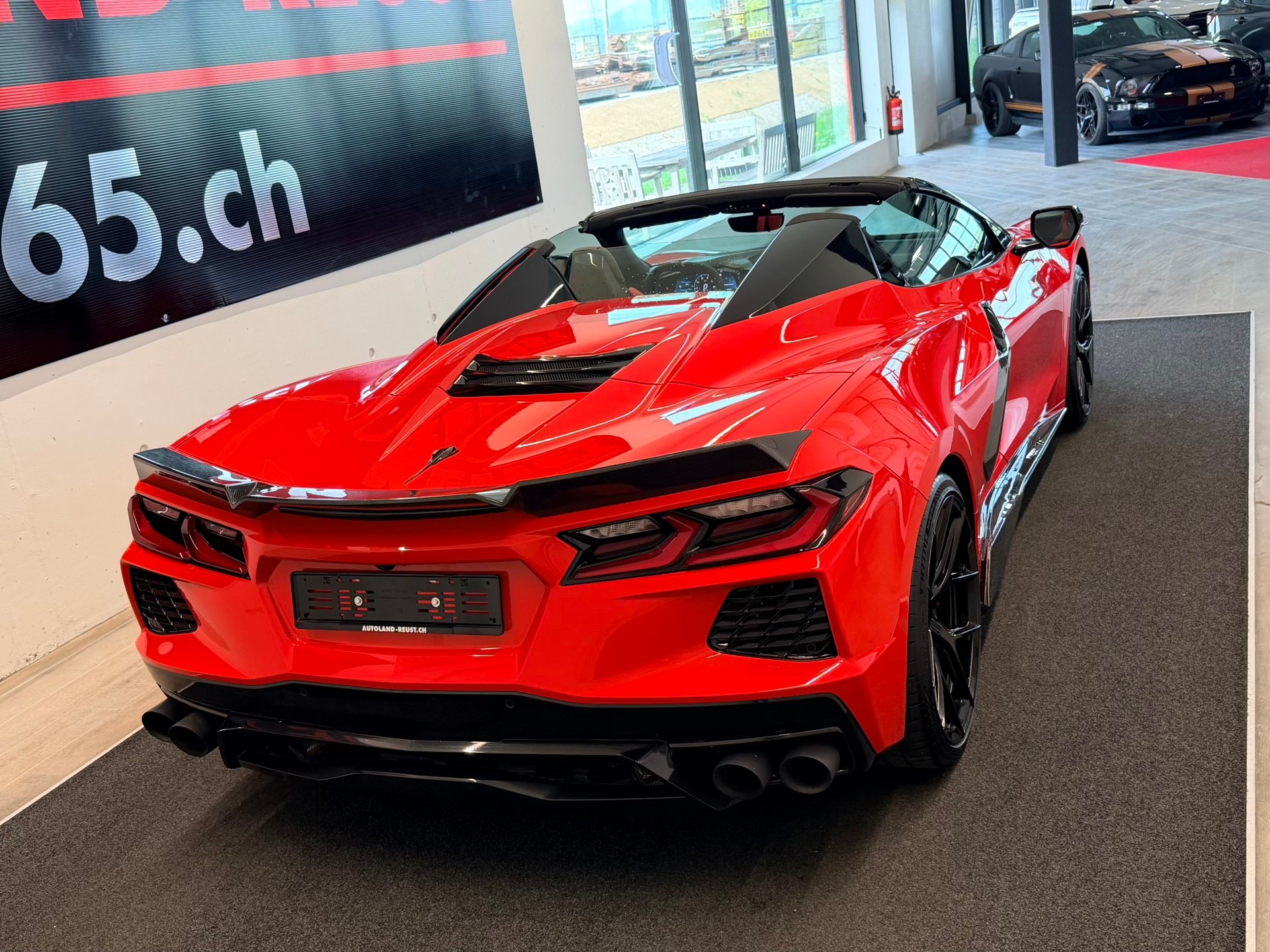 CHEVROLET Convertible Stingray 3LT-image-14