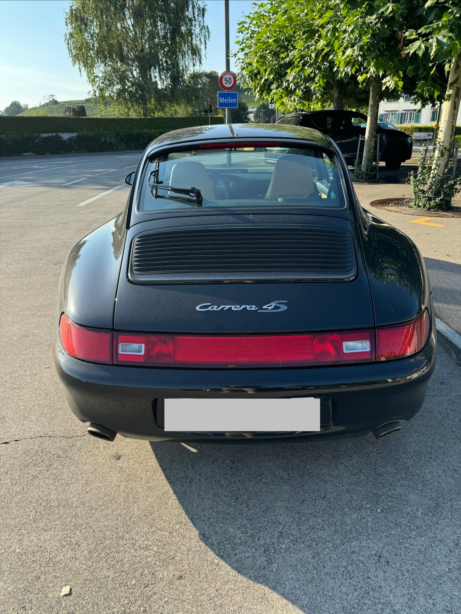 PORSCHE 911 Carrera 4S-image-3