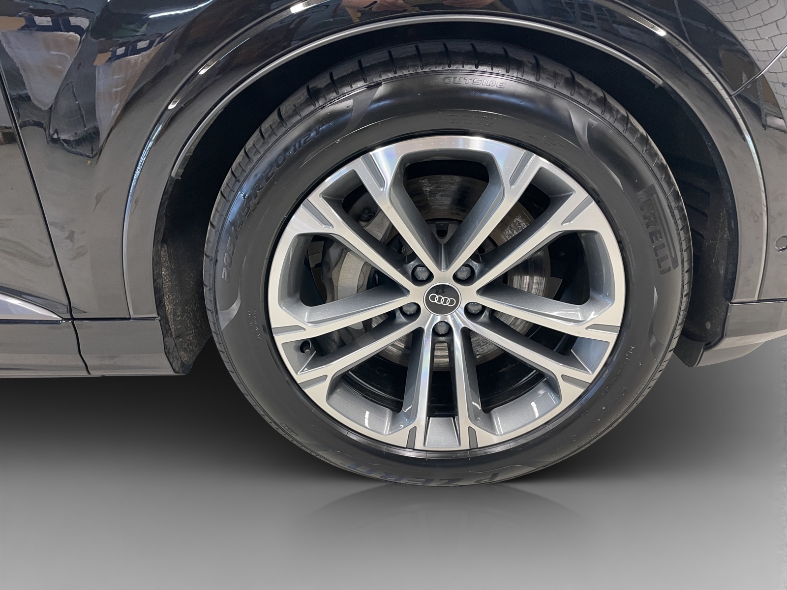 AUDI Q7 50 TDI quattro S Line tiptronic-image-14