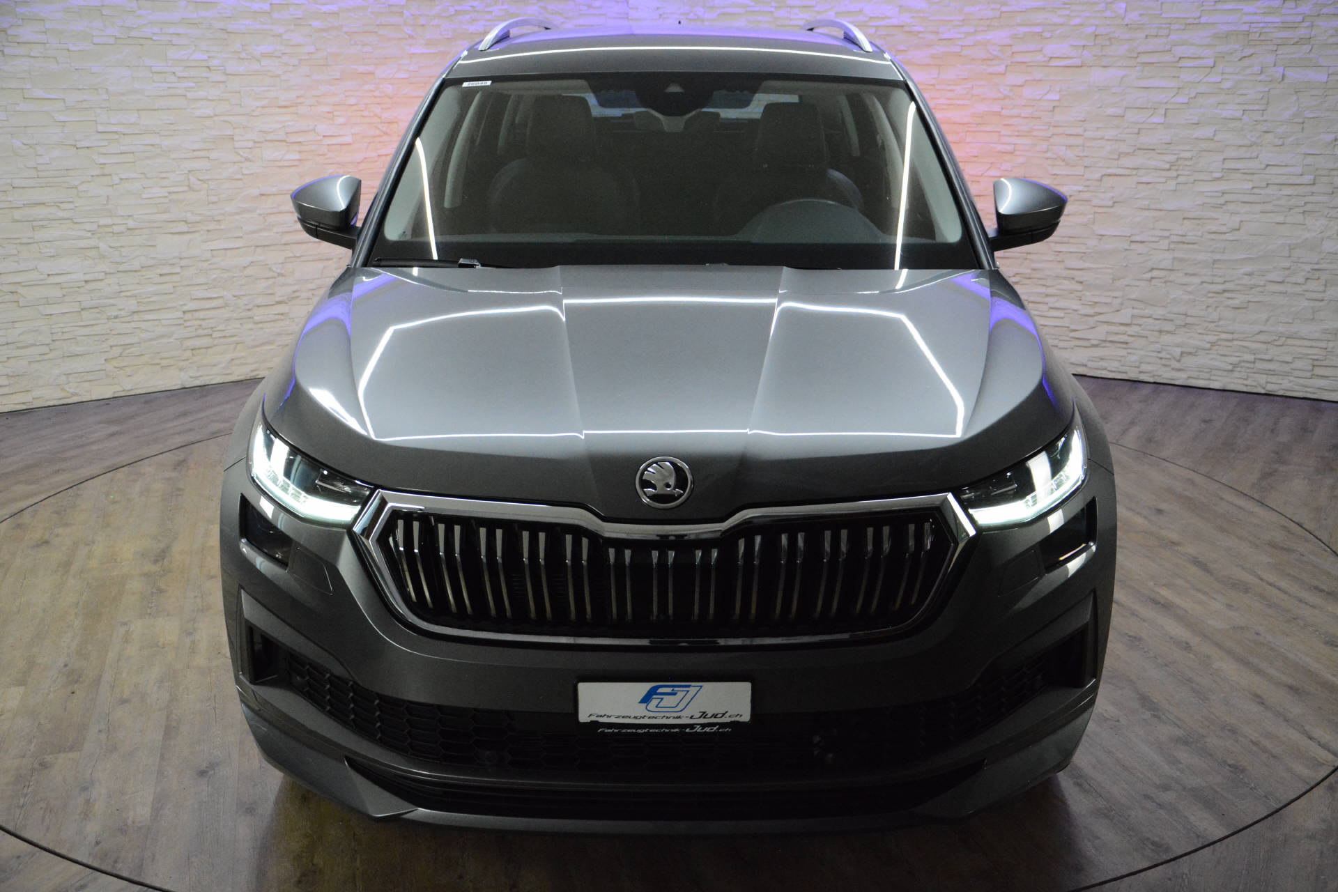 SKODA Kodiaq 2.0 TSI L & K DSG-image-27