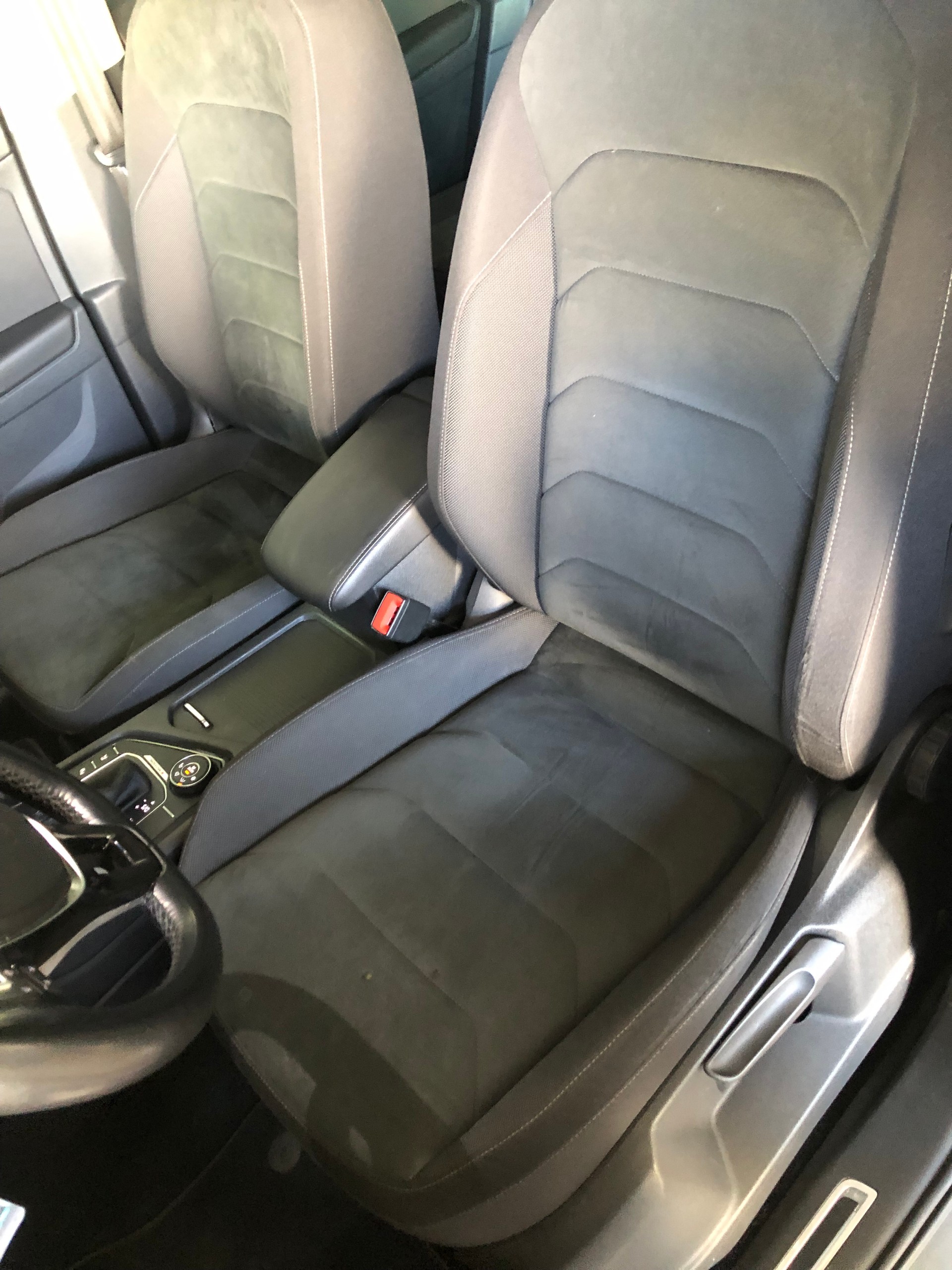 VW Tiguan 2.0TSI Comfortline 4Motion DSG-image-8