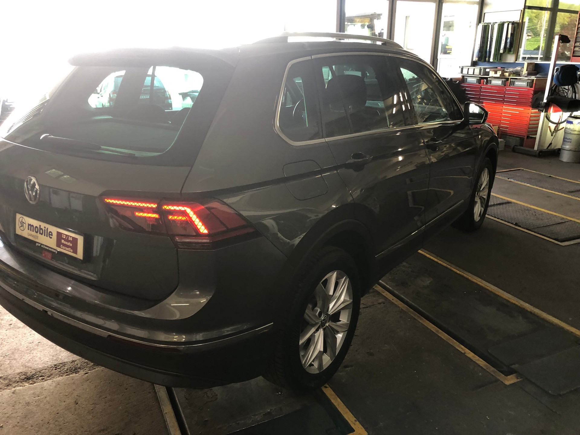 VW Tiguan 2.0TSI Comfortline 4Motion DSG-image-1