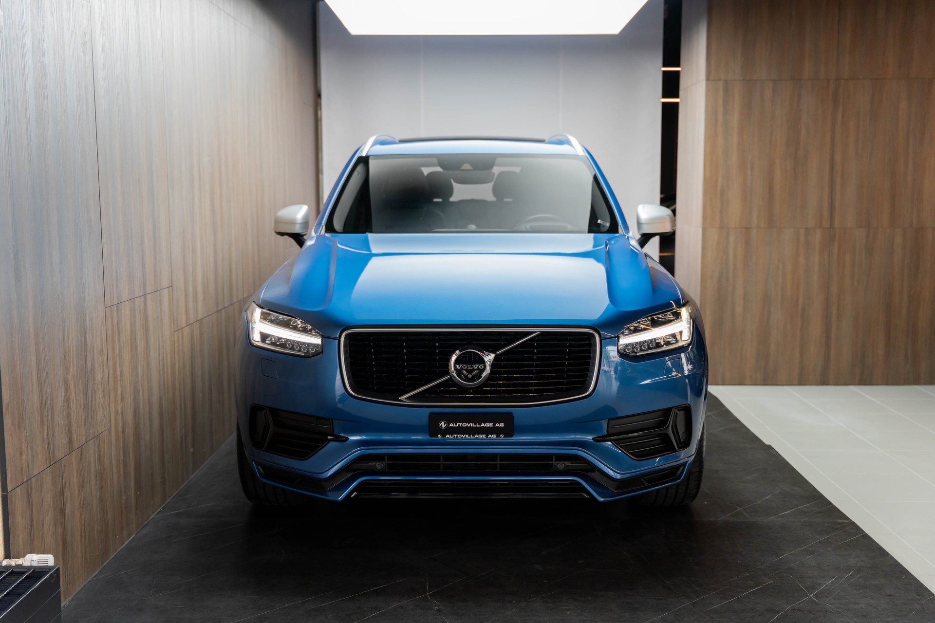 VOLVO XC90 T8 AWD R-Design Geartronic-image-28