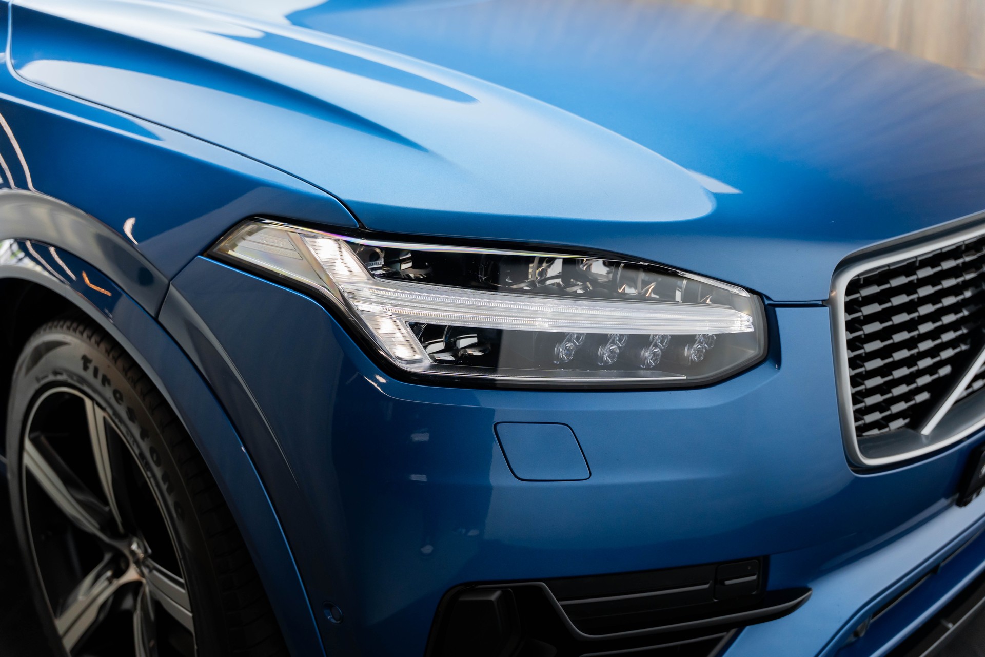 VOLVO XC90 T8 AWD R-Design Geartronic-image-26