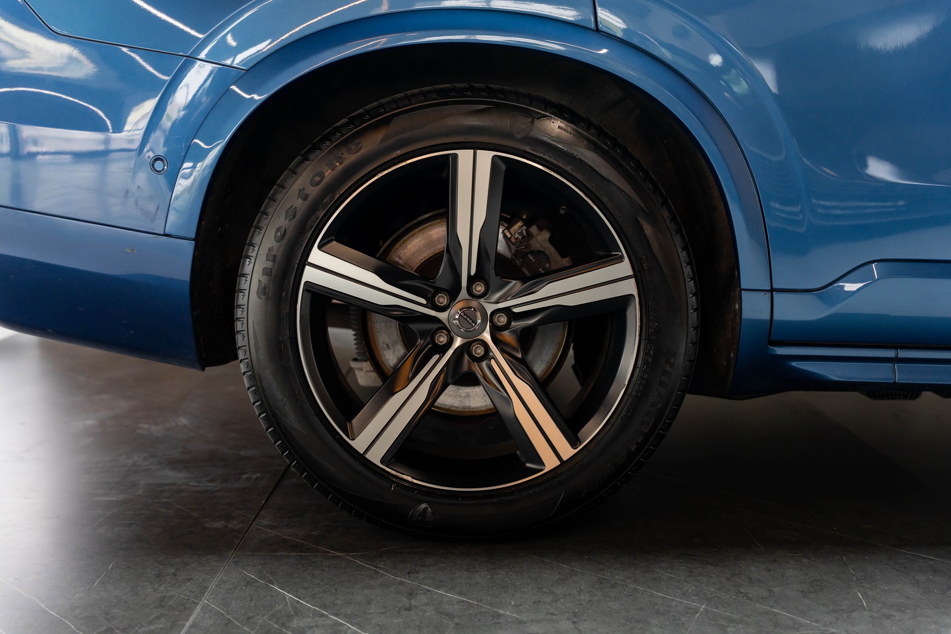 VOLVO XC90 T8 AWD R-Design Geartronic-image-30