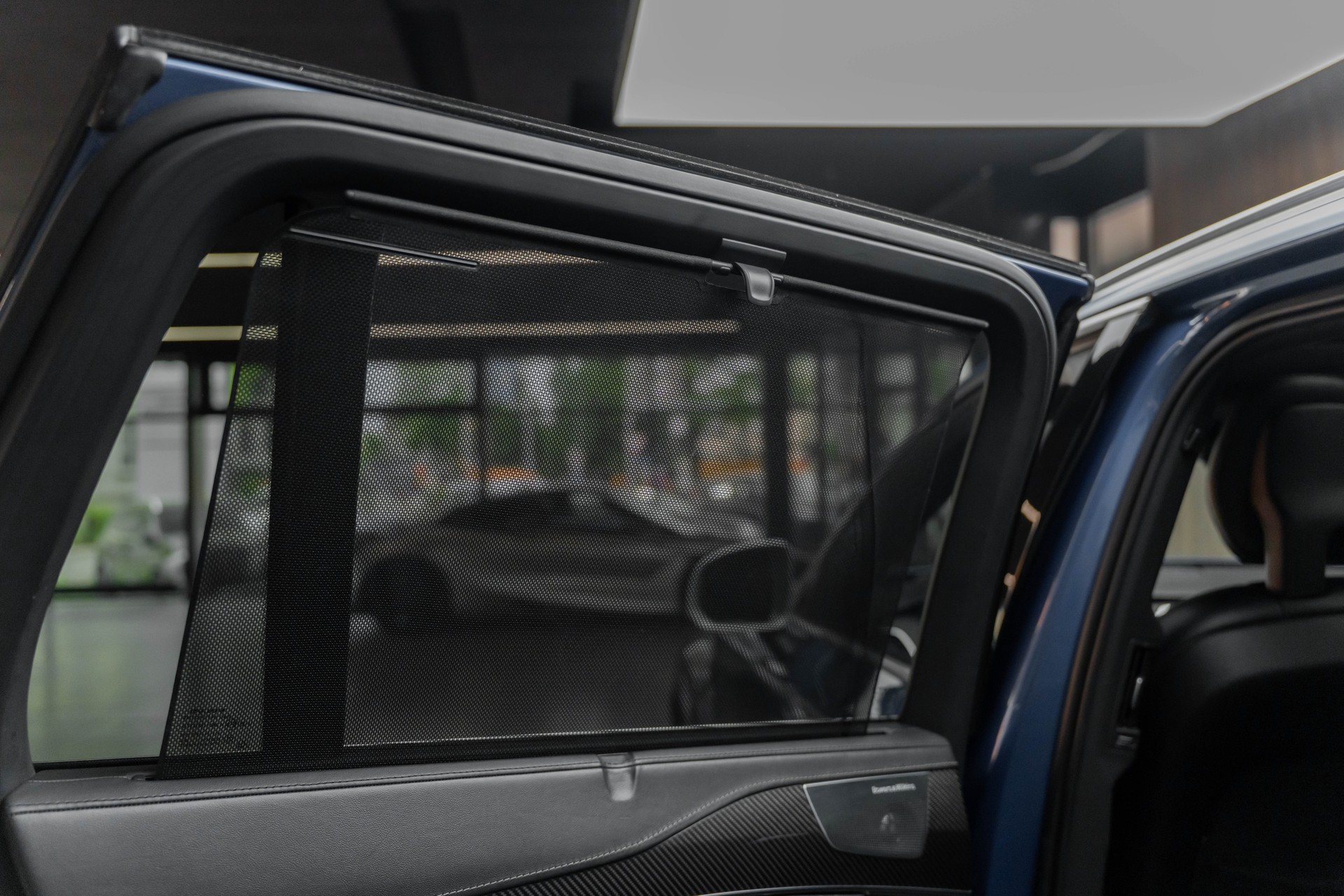 VOLVO XC90 T8 AWD R-Design Geartronic-image-9