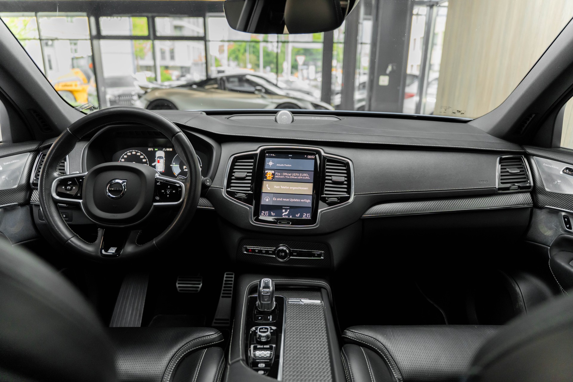 VOLVO XC90 T8 AWD R-Design Geartronic-image-2
