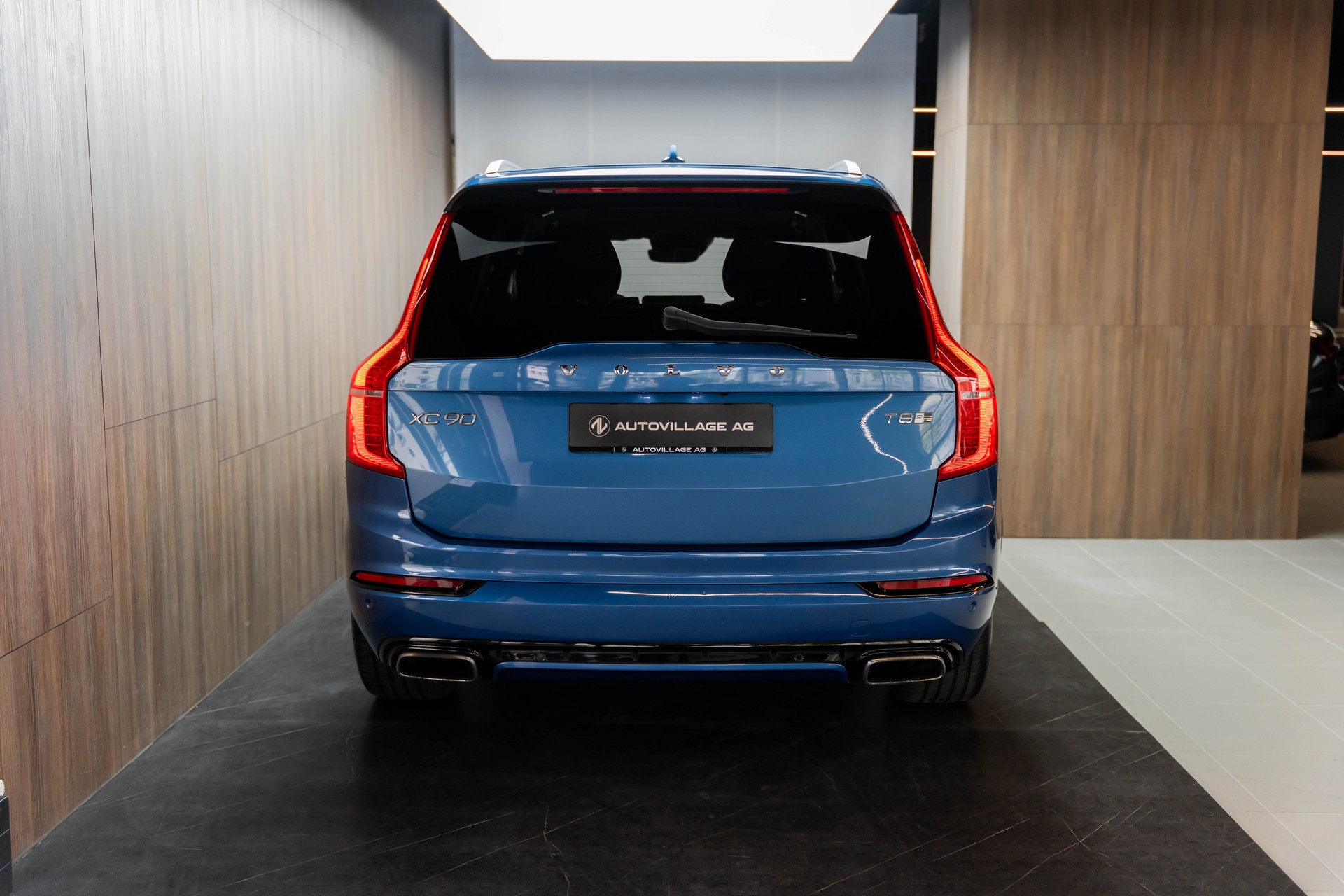 VOLVO XC90 T8 AWD R-Design Geartronic-image-29