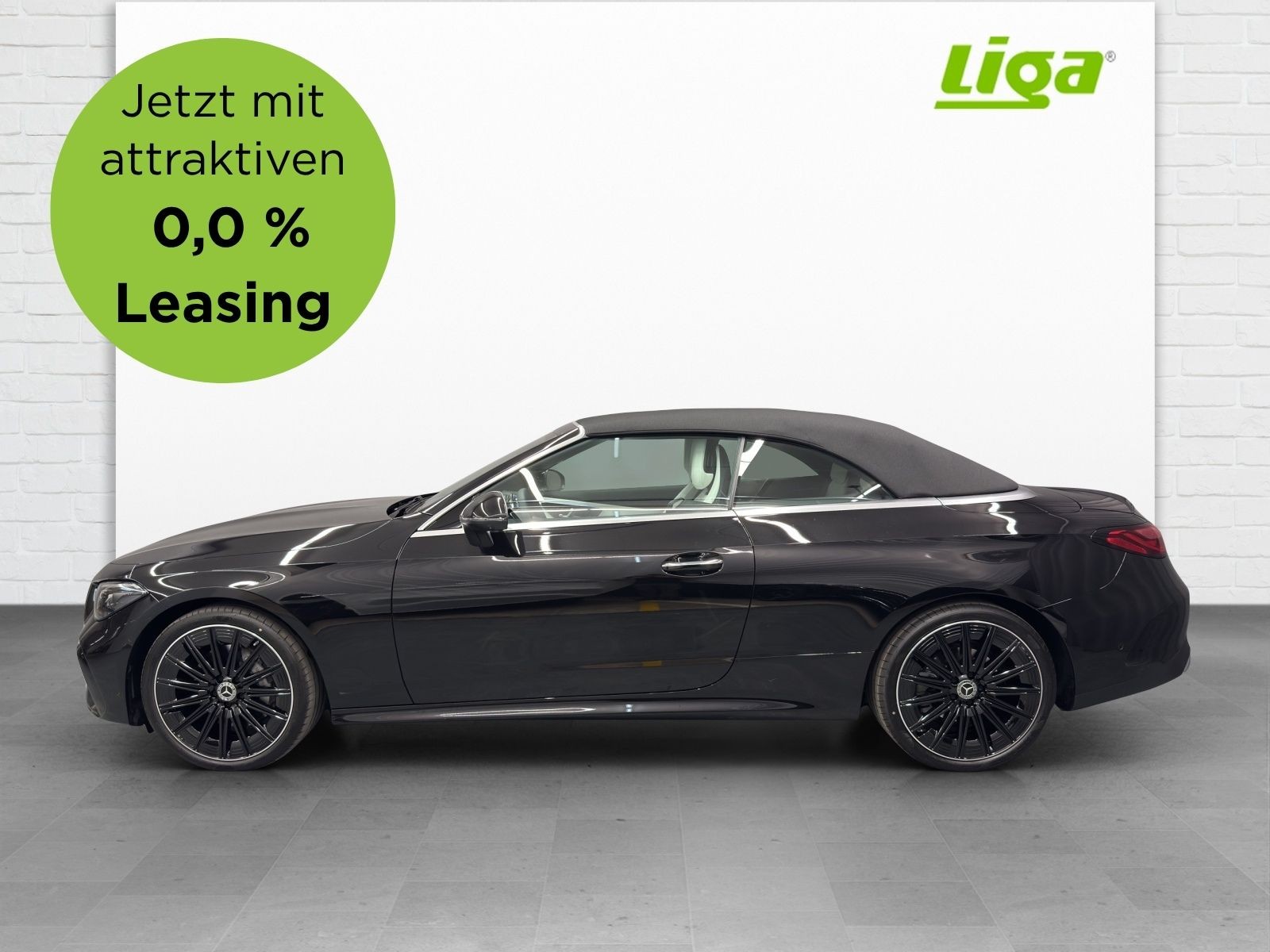 MERCEDES-BENZ CLE 300 AMG Line 4Matic Cabriolet-image-0