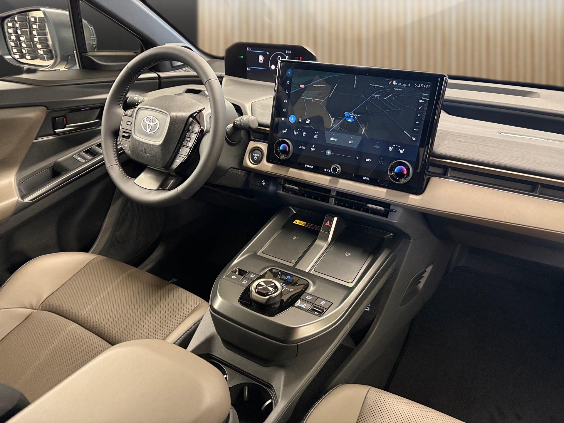 TOYOTA bZ4X Touring Premium 74.7 kWh AWD-image-14