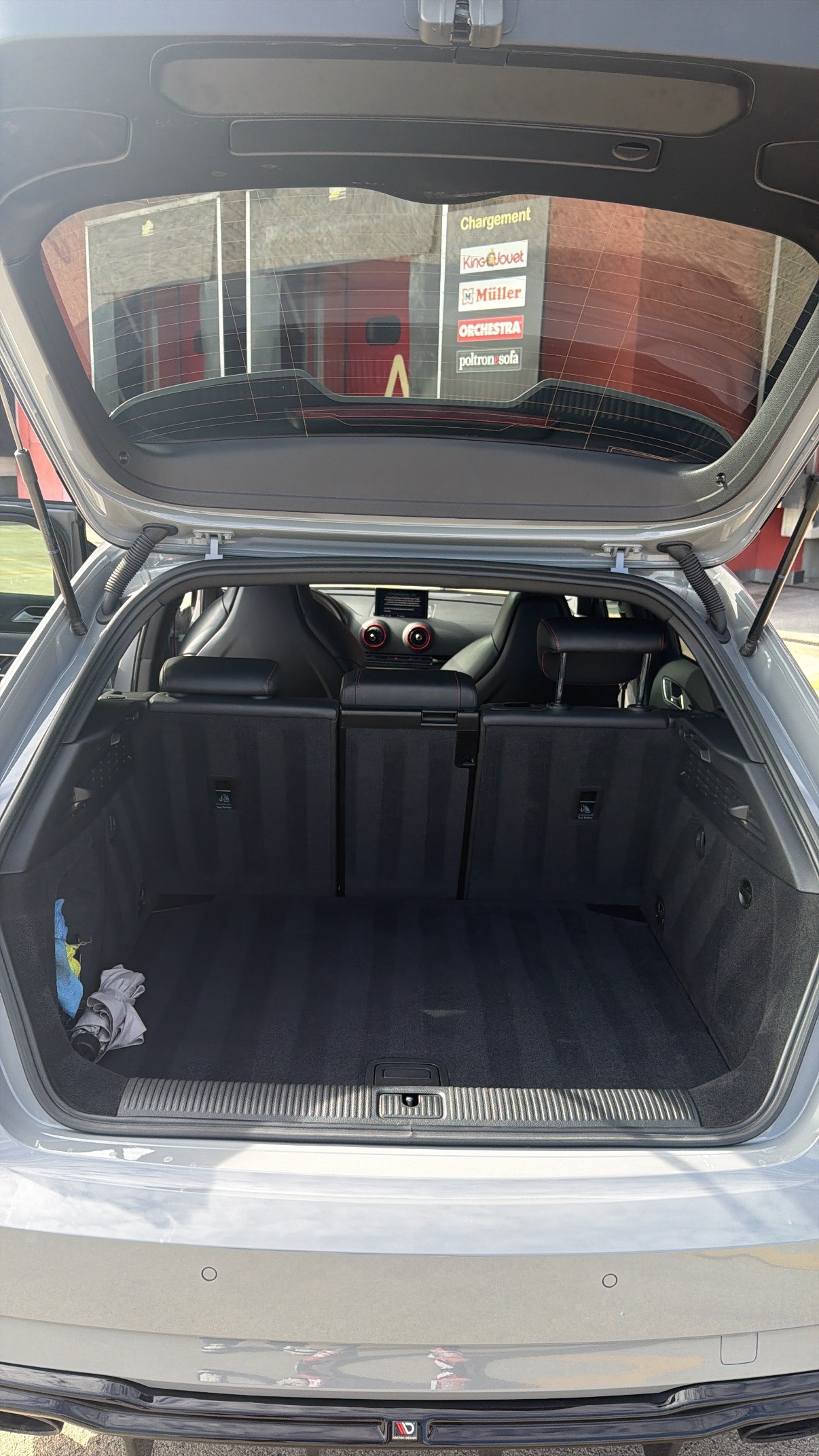 AUDI 2.5 T FSI quattro S-Tronic-image-13