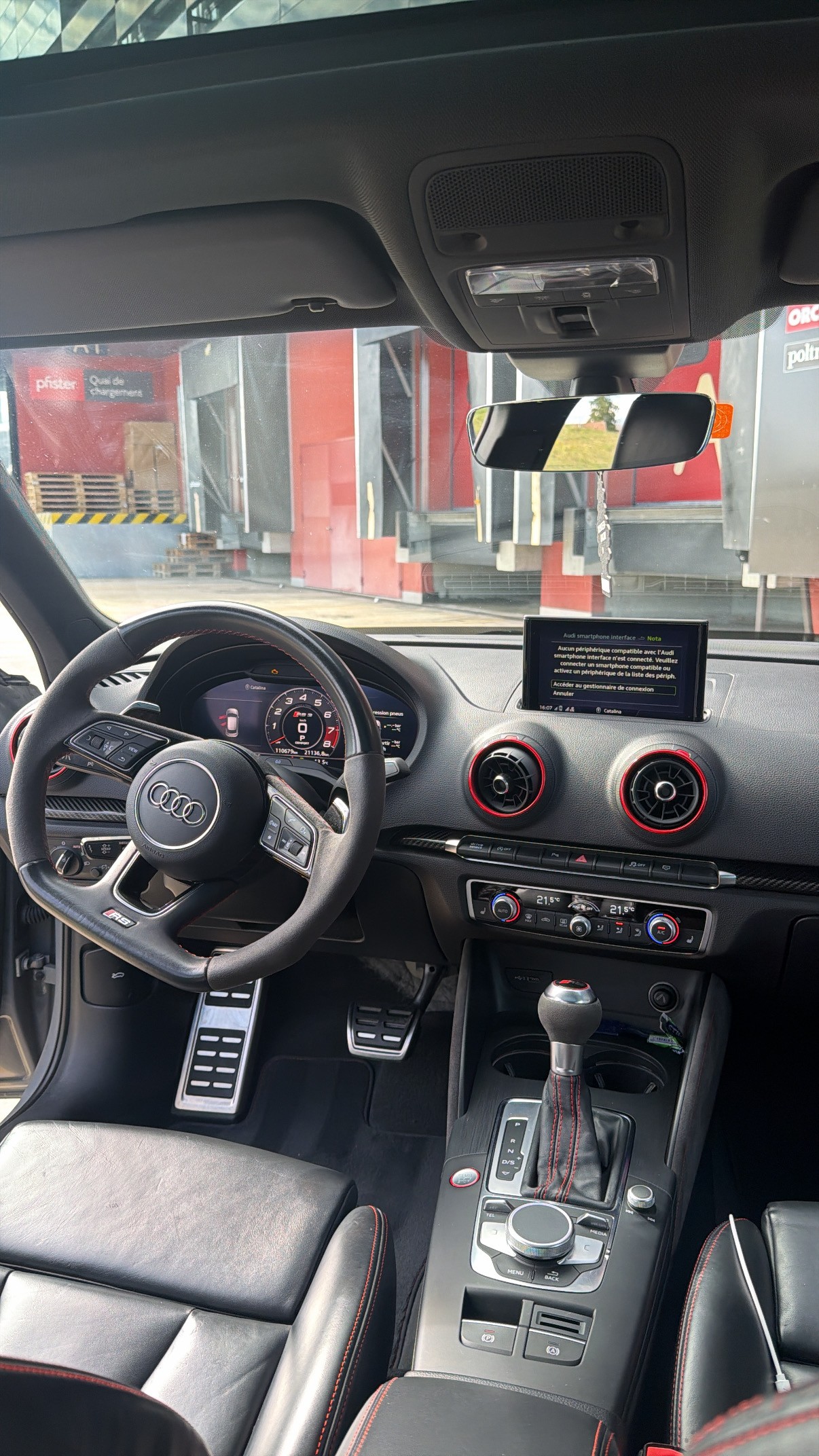 AUDI 2.5 T FSI quattro S-Tronic-image-9