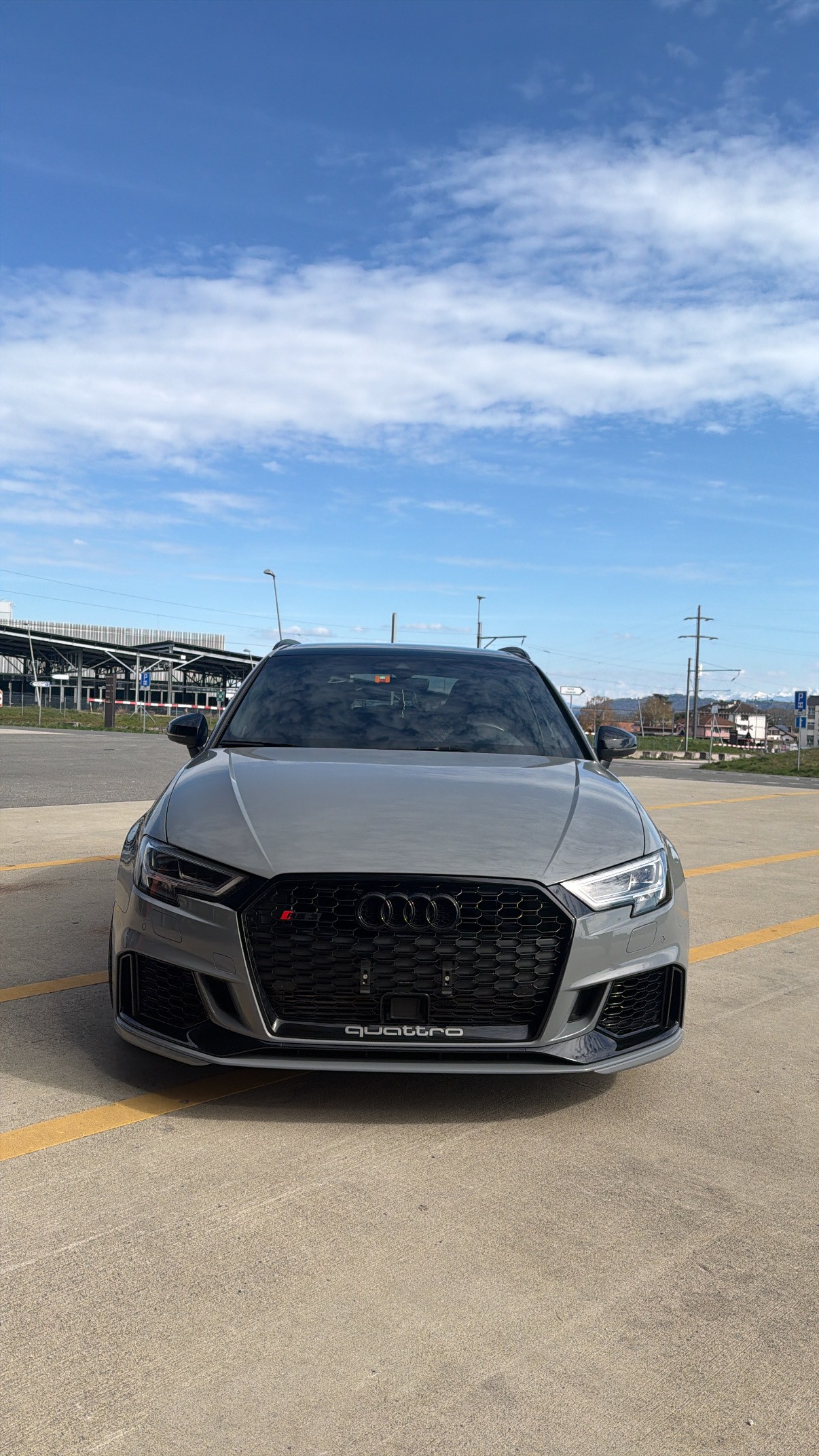AUDI 2.5 T FSI quattro S-Tronic-image-4
