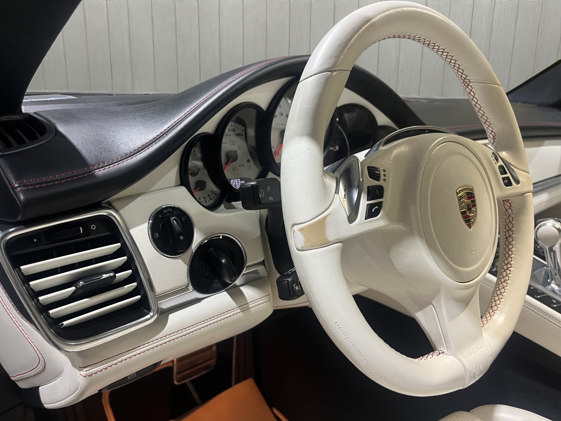 PORSCHE Panamera Turbo S 4.8 PDK-image-12