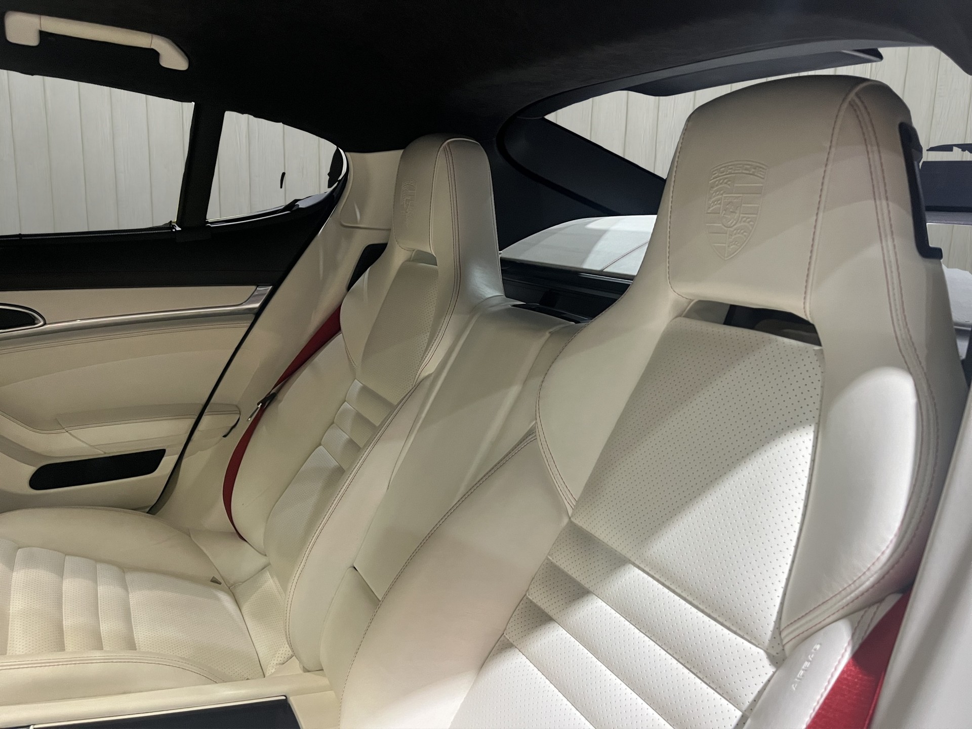 PORSCHE Panamera Turbo S 4.8 PDK-image-18