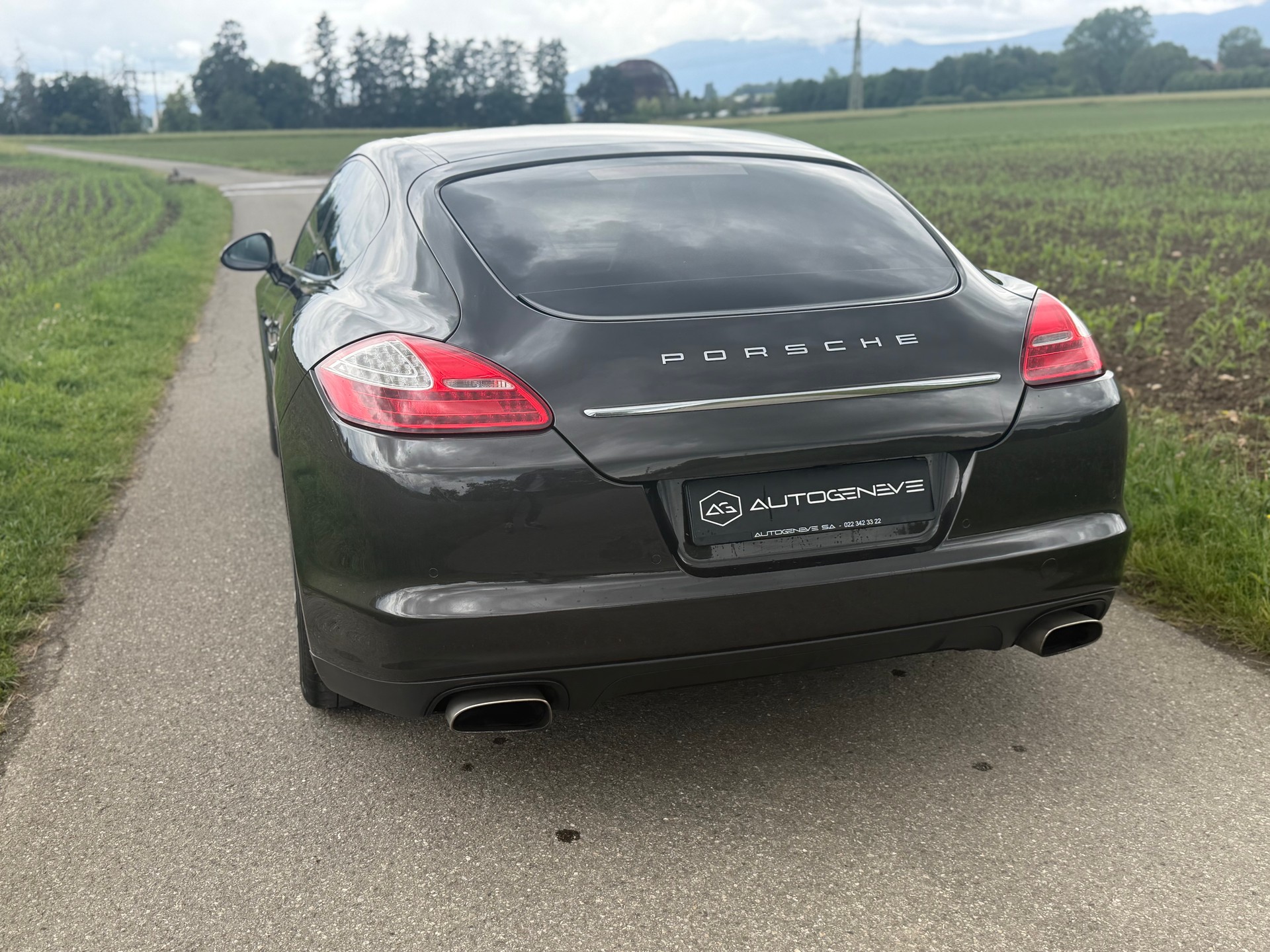 PORSCHE Panamera 4 3.6 PDK-image-9