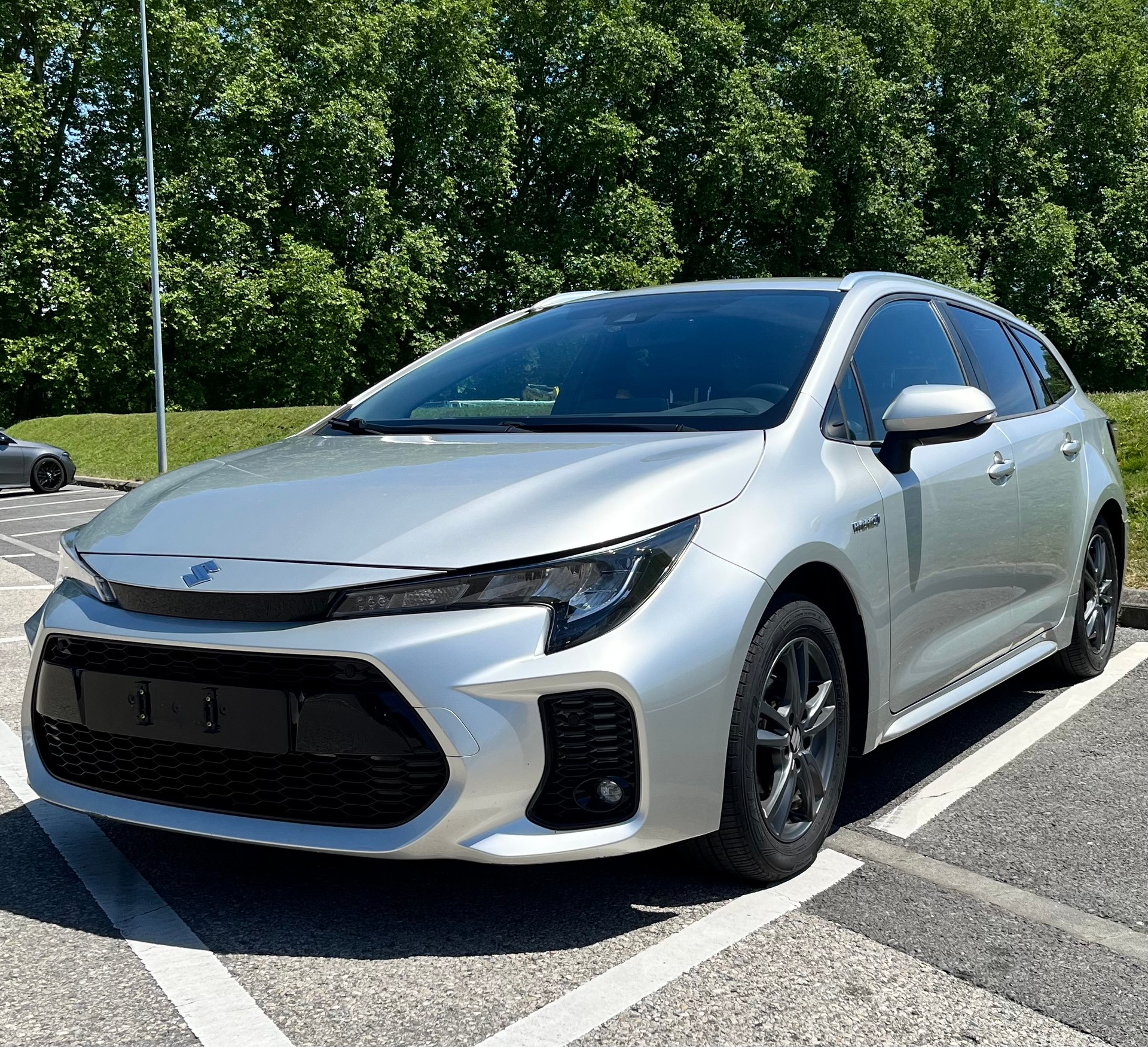 SUZUKI 1.8 Compact+ Hybrid-image-0