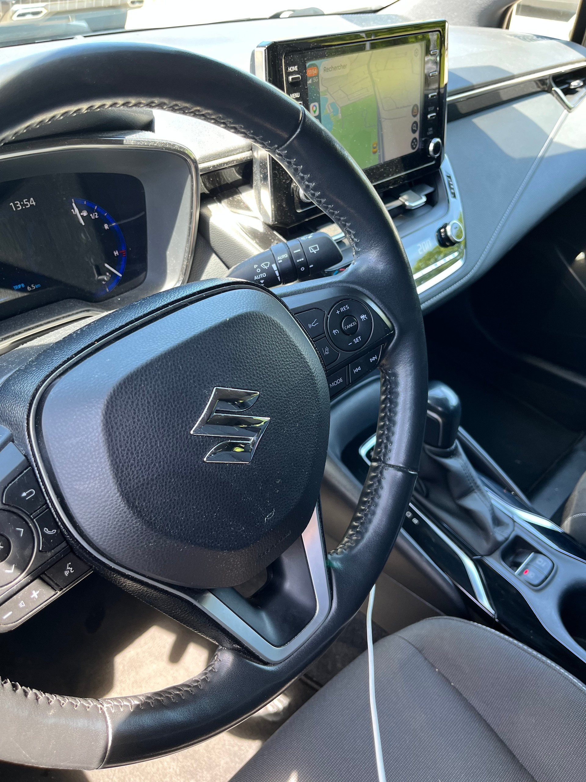 SUZUKI 1.8 Compact+ Hybrid-image-5