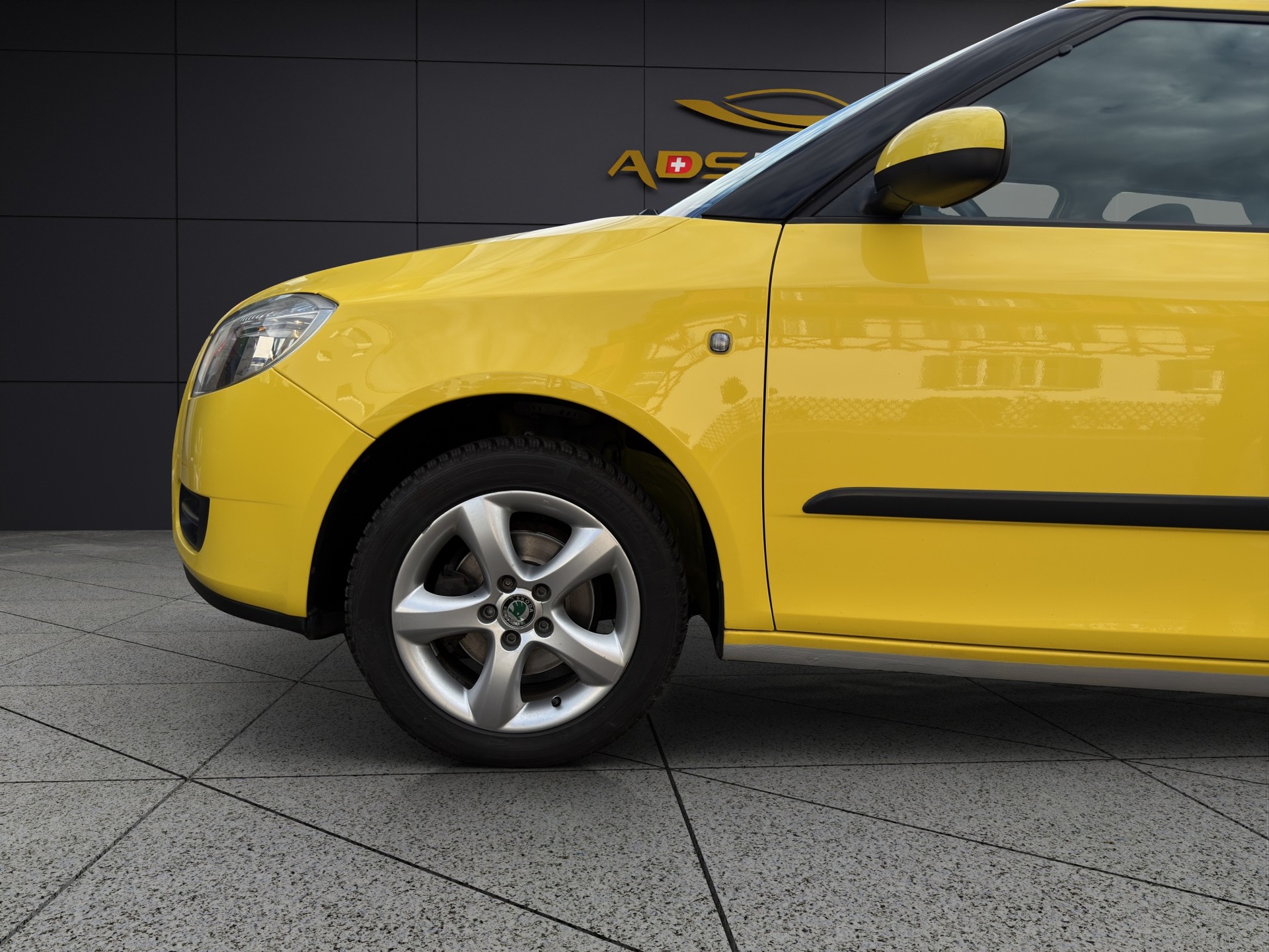 SKODA Fabia 1.6 Classic Tiptronic-image-8