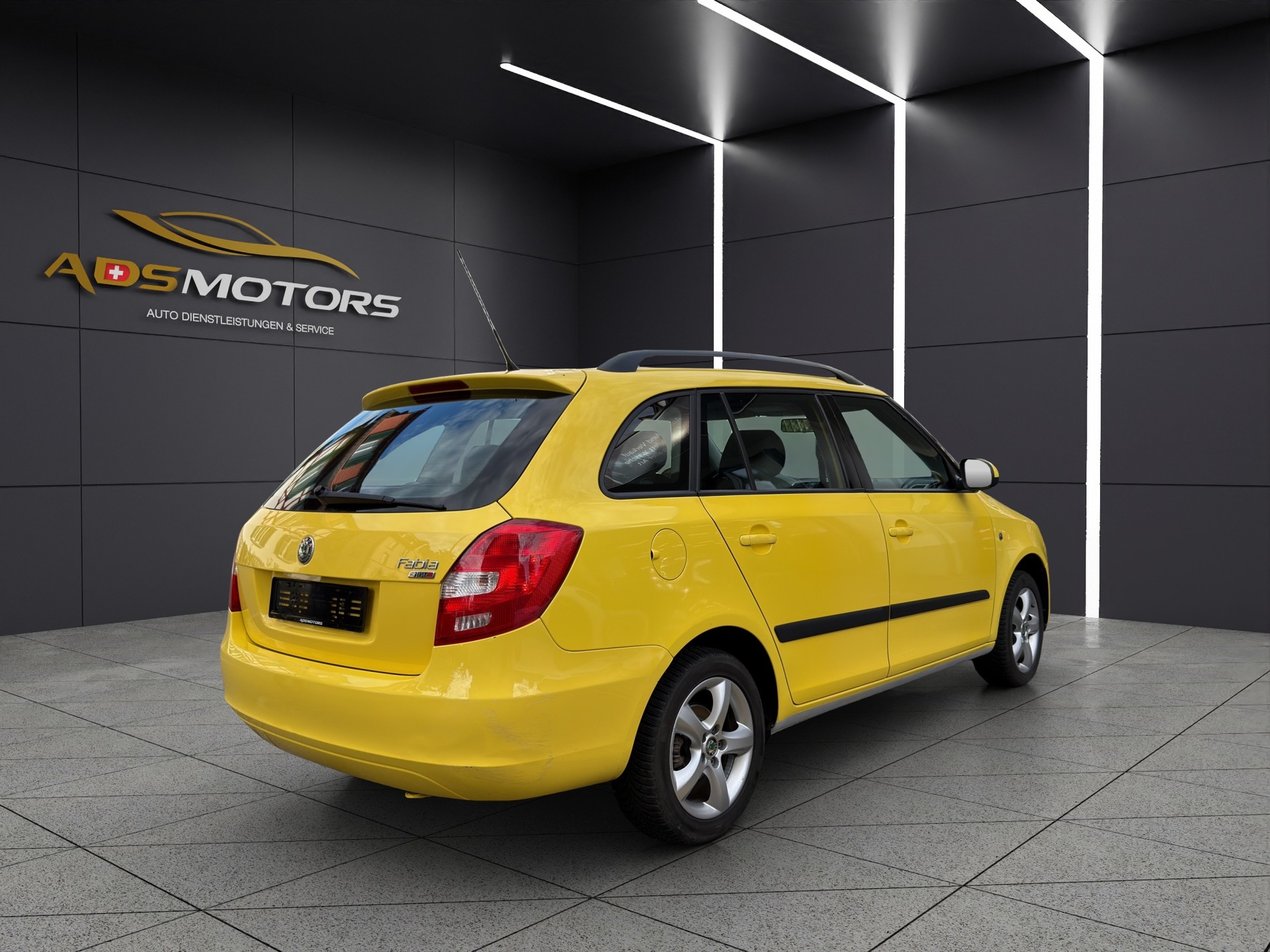 SKODA Fabia 1.6 Classic Tiptronic-image-5