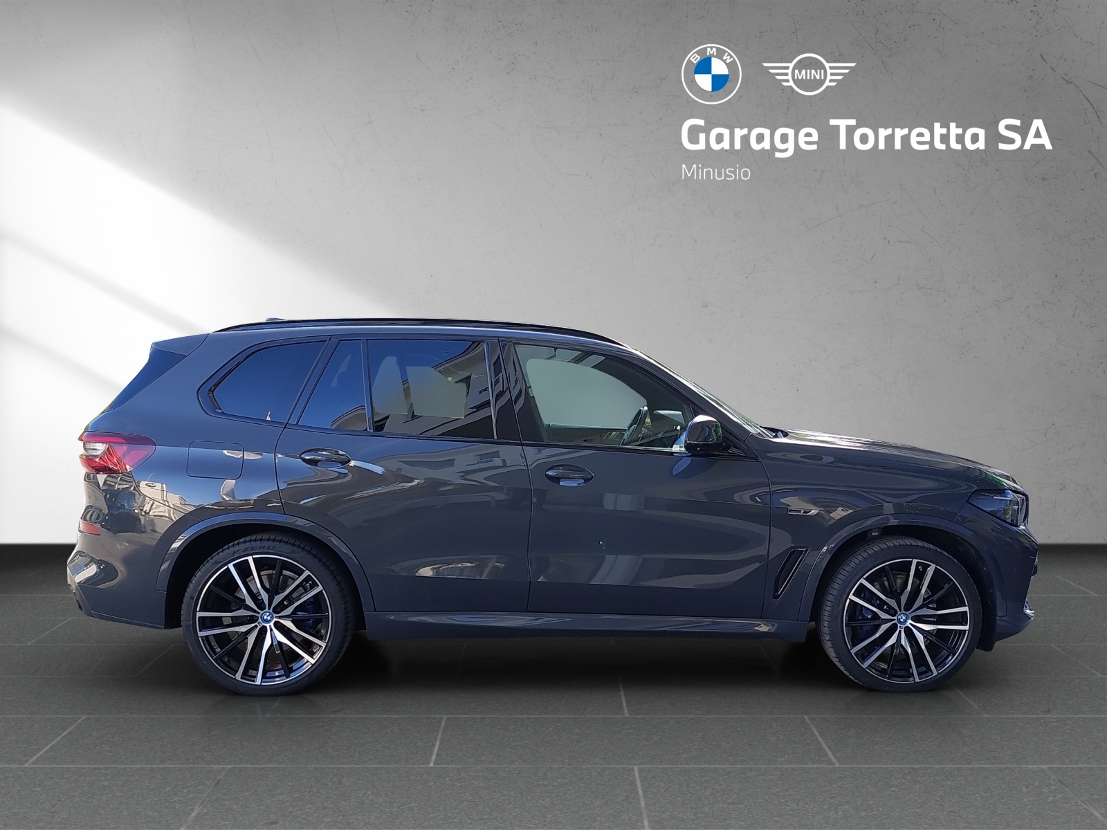 BMW X5 xDrive45e M Sport Steptronic-image-5