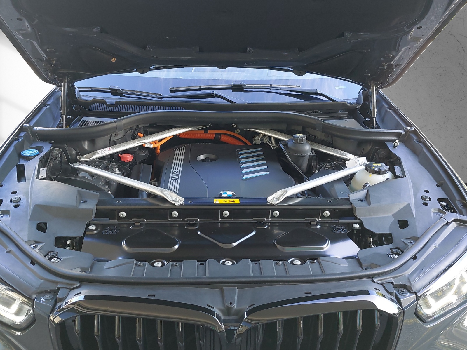 BMW X5 xDrive45e M Sport Steptronic-image-18