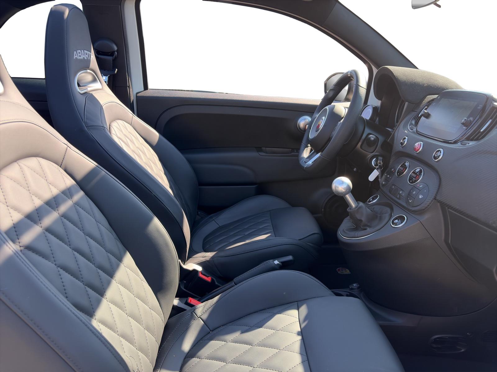 FIAT 595 C Abarth 1.4 T-Jet 165-image-22