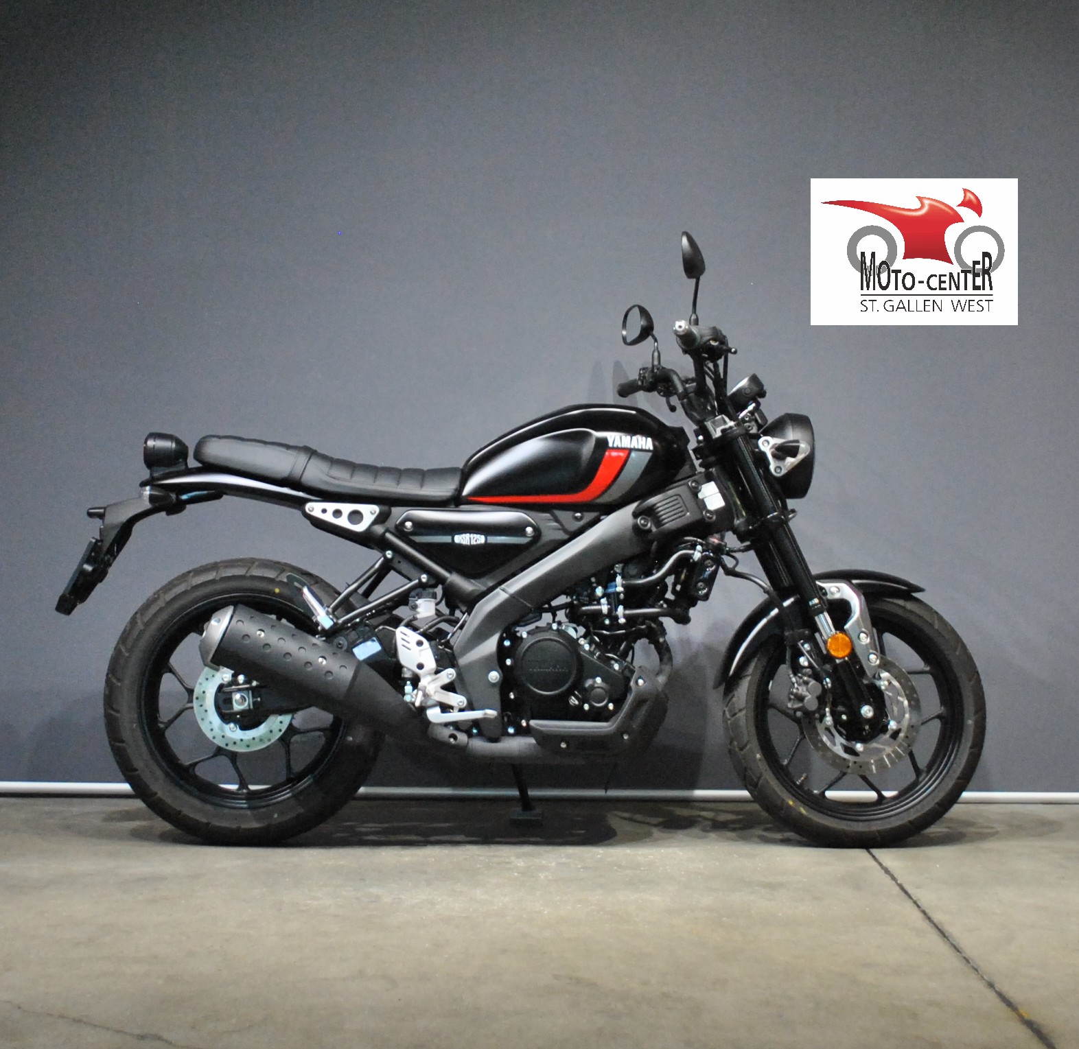 YAMAHA XSR 125-showroom-element-1