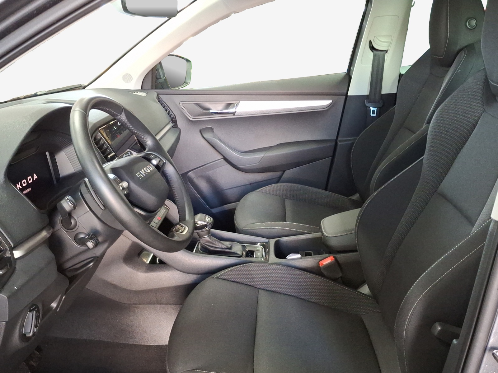 SKODA Karoq 2.0 TDI CR Selection 4x4 DSG-image-7