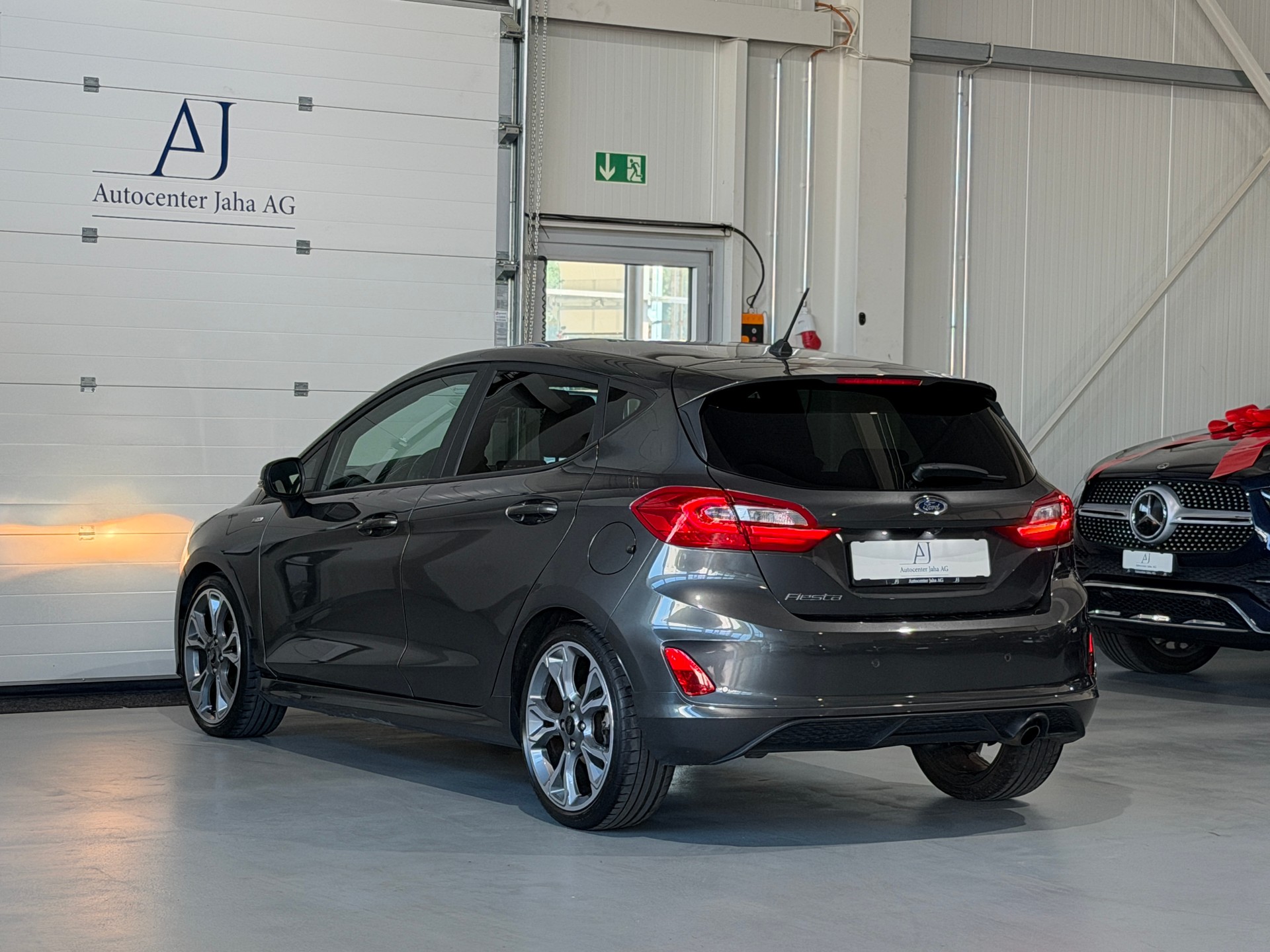 FORD Fiesta 1.0 SCTi ST Line-image-18