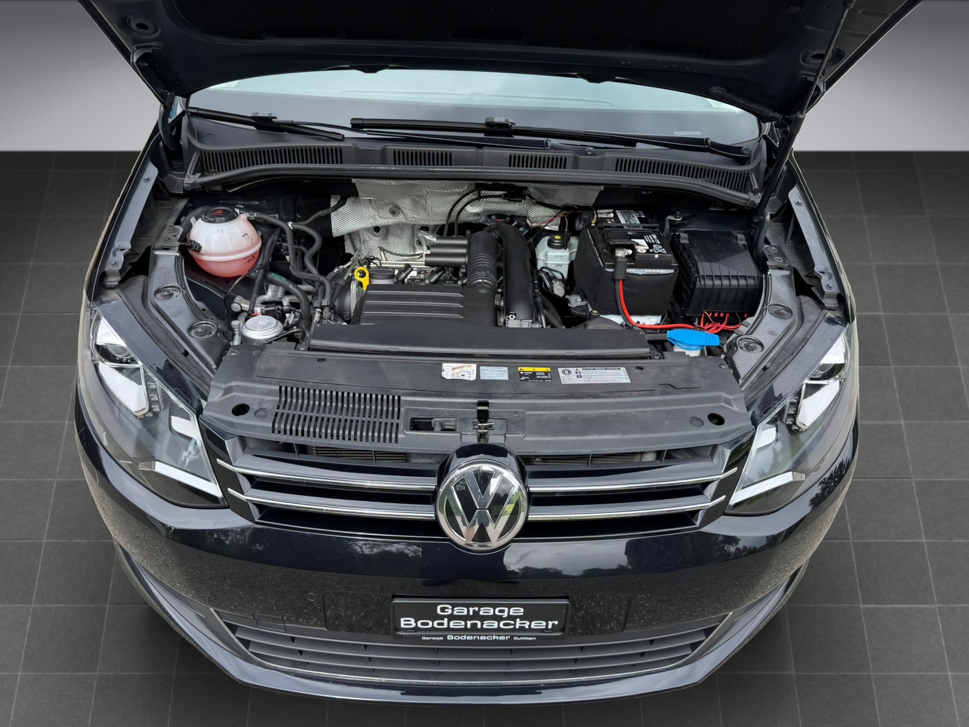 VW Sharan 1.4 TSI BlMT Comfortline DSG * Facelift * 7 Plätzer * AHK *-image-16