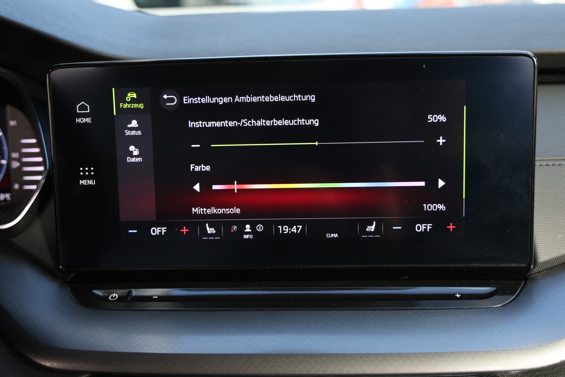 SKODA Octavia Combi 2.0 TDI DSG Ambition 4x4-image-20