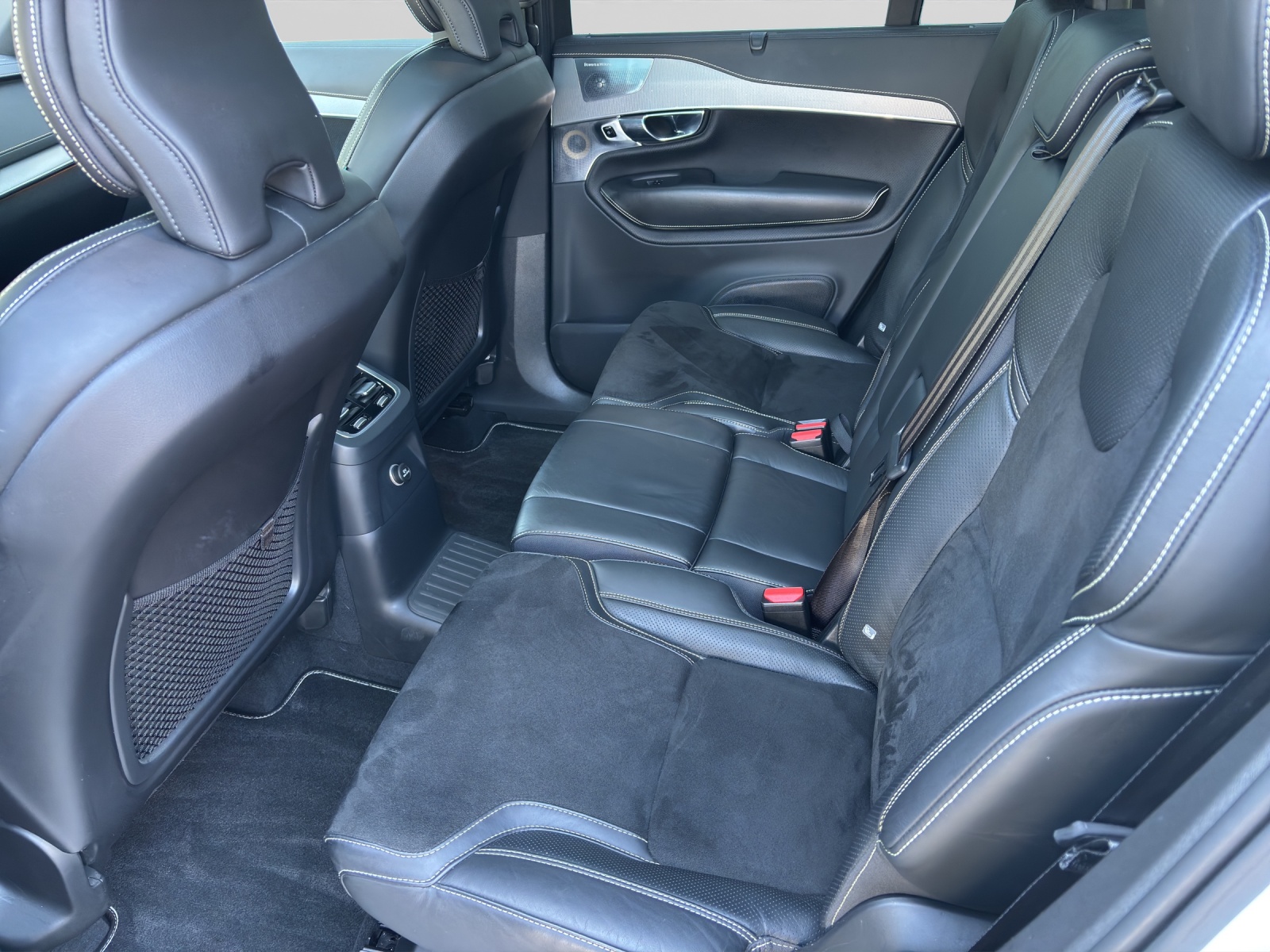 VOLVO XC90 2.0 T8 TE R-Design 7P. AWD-image-4