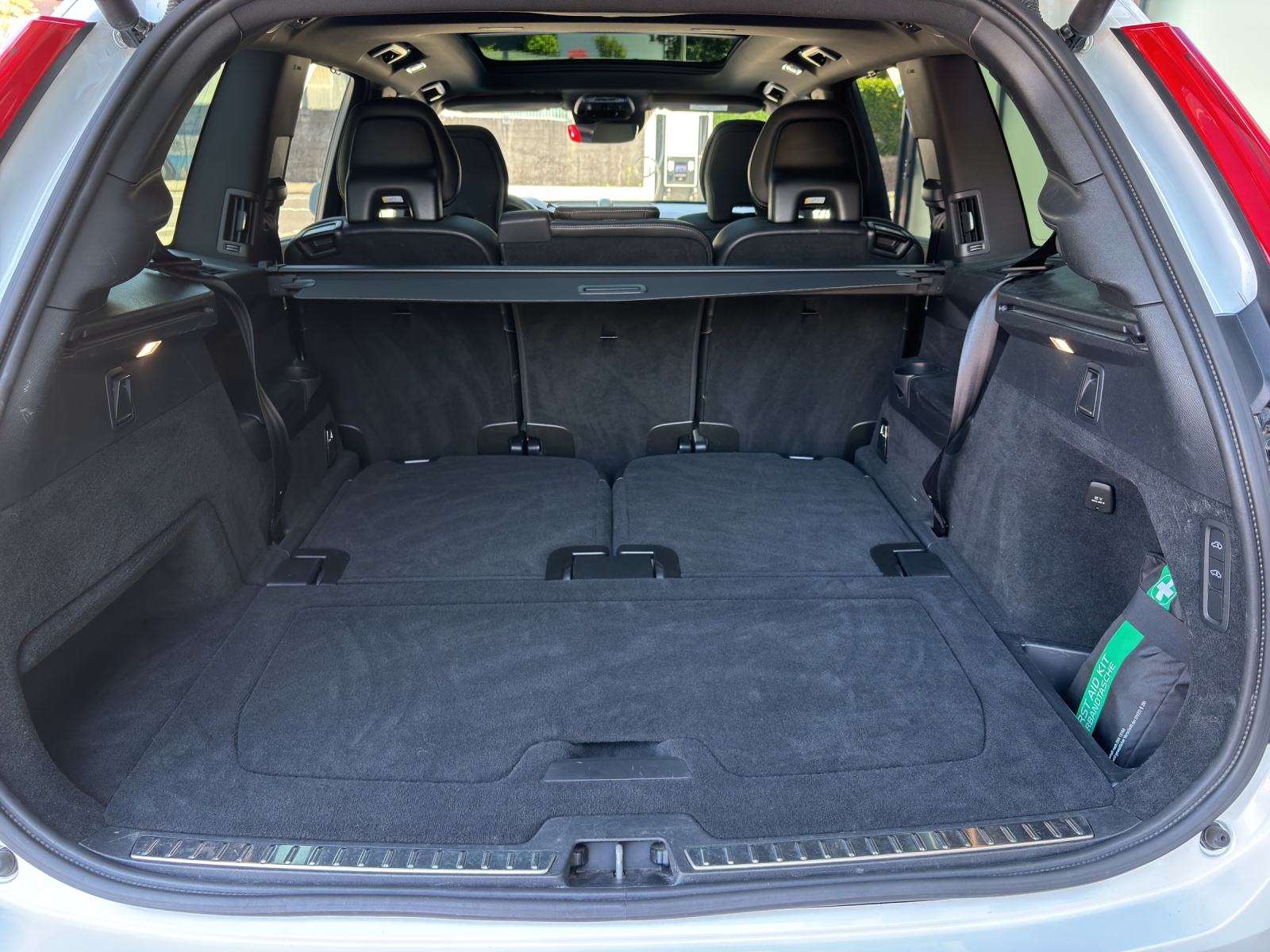 VOLVO XC90 2.0 T8 TE R-Design 7P. AWD-image-11
