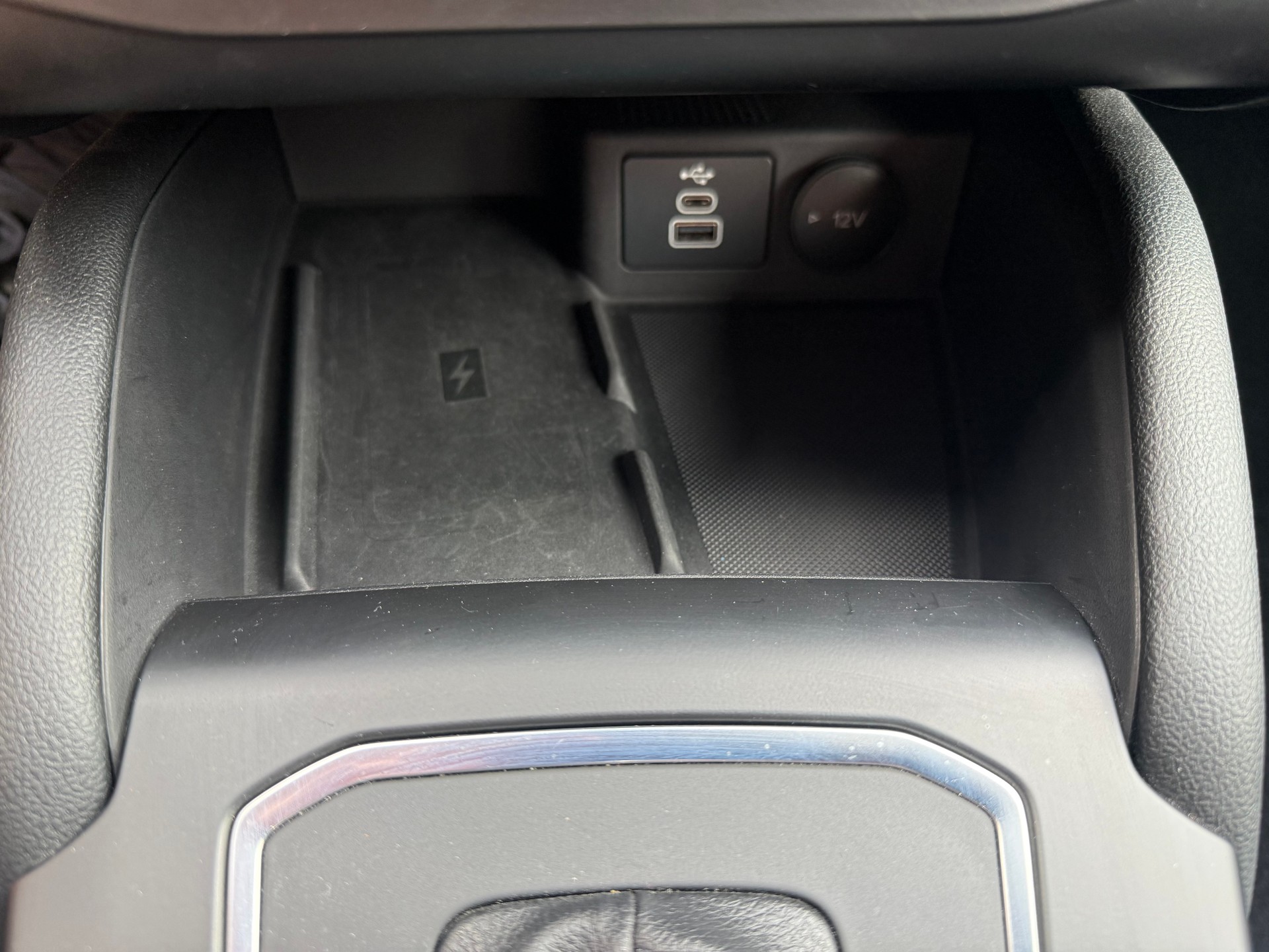 FORD Focus 1.0 MHEV ST-Line X Automat-image-8