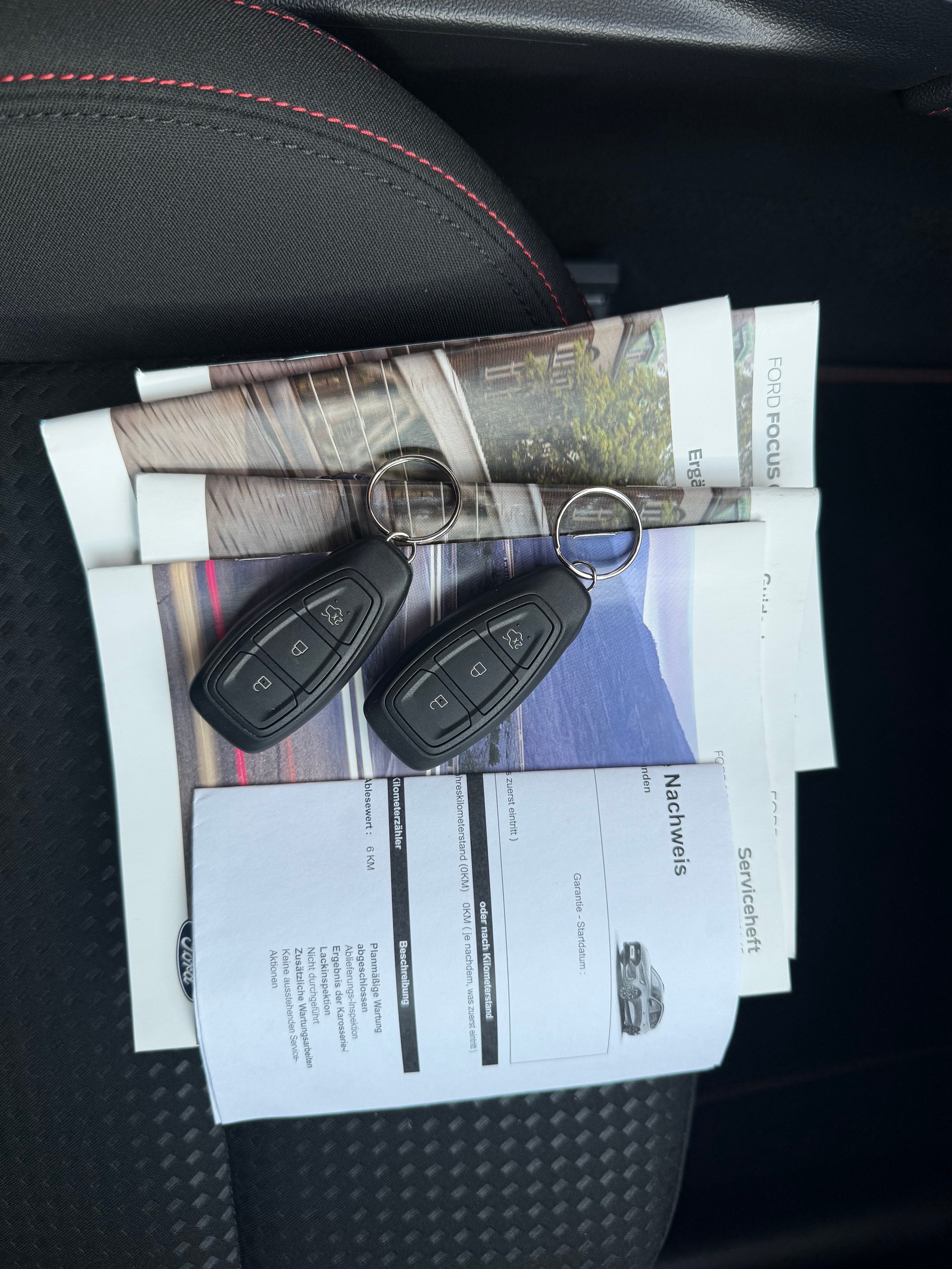 FORD Focus 1.0 MHEV ST-Line X Automat-image-6