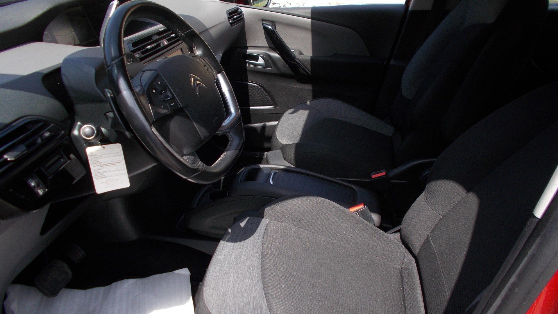 CITROEN Grand C4 Picasso 1.6i 16V THP Feel Edition EAT6-image-6
