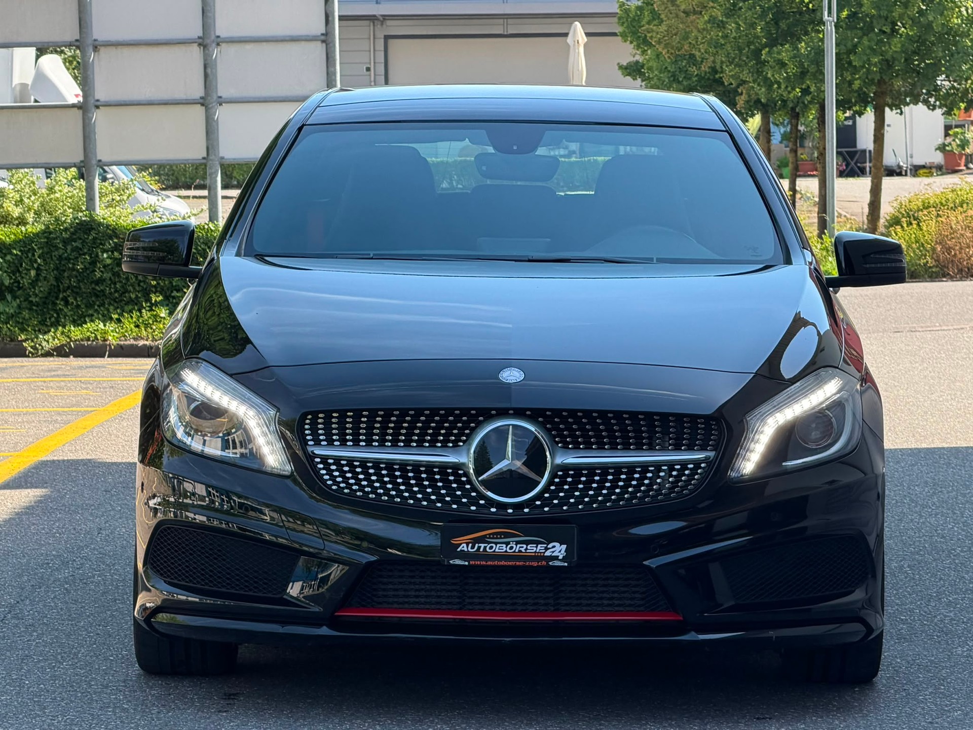 MERCEDES-BENZ A 250 Sport-image-2