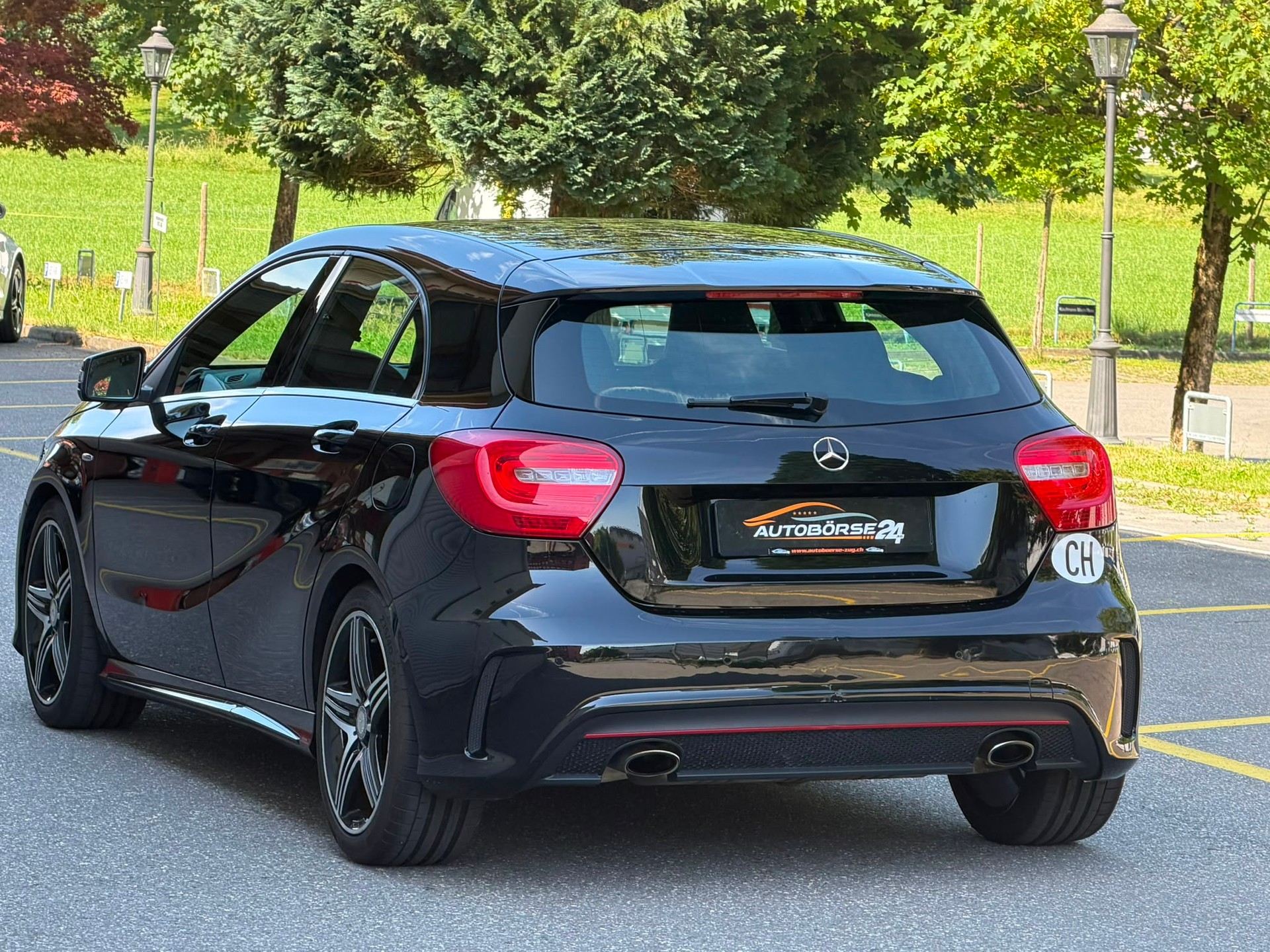 MERCEDES-BENZ A 250 Sport-image-3