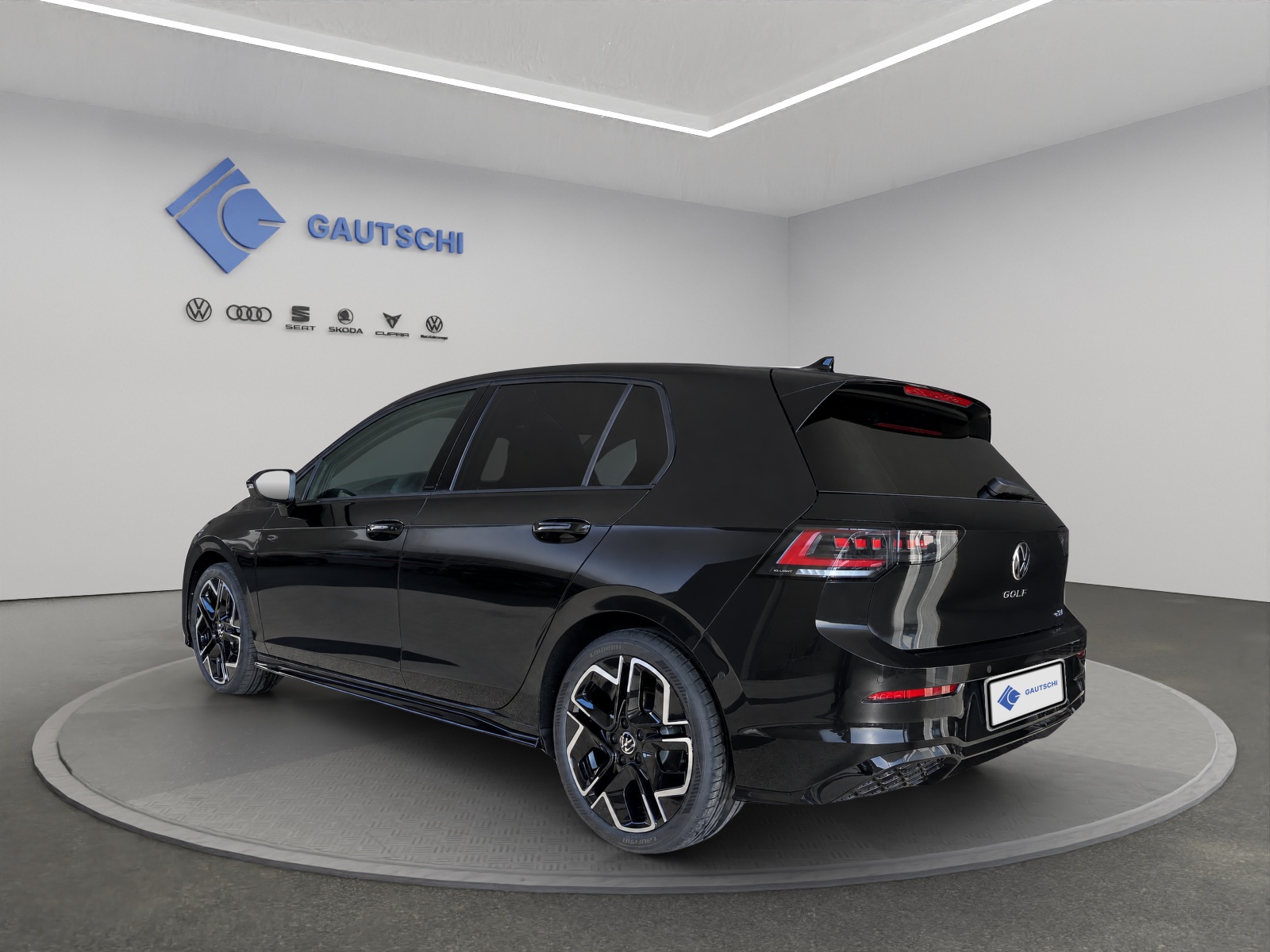 VW Golf 1.5 e TSI mHEV R-Line DSG-image-2