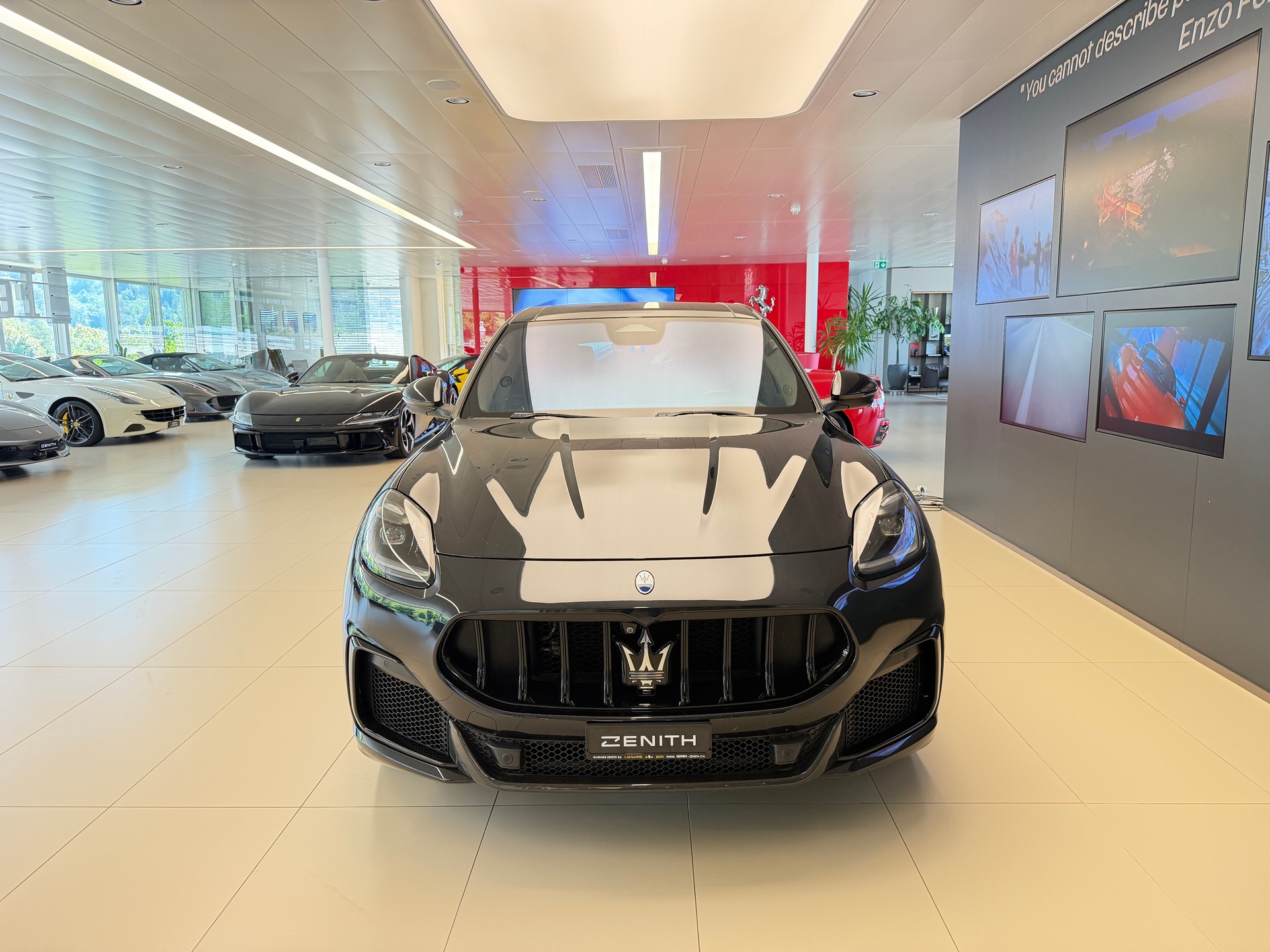 MASERATI Grecale 3.0 Trofeo Automatica-image-1