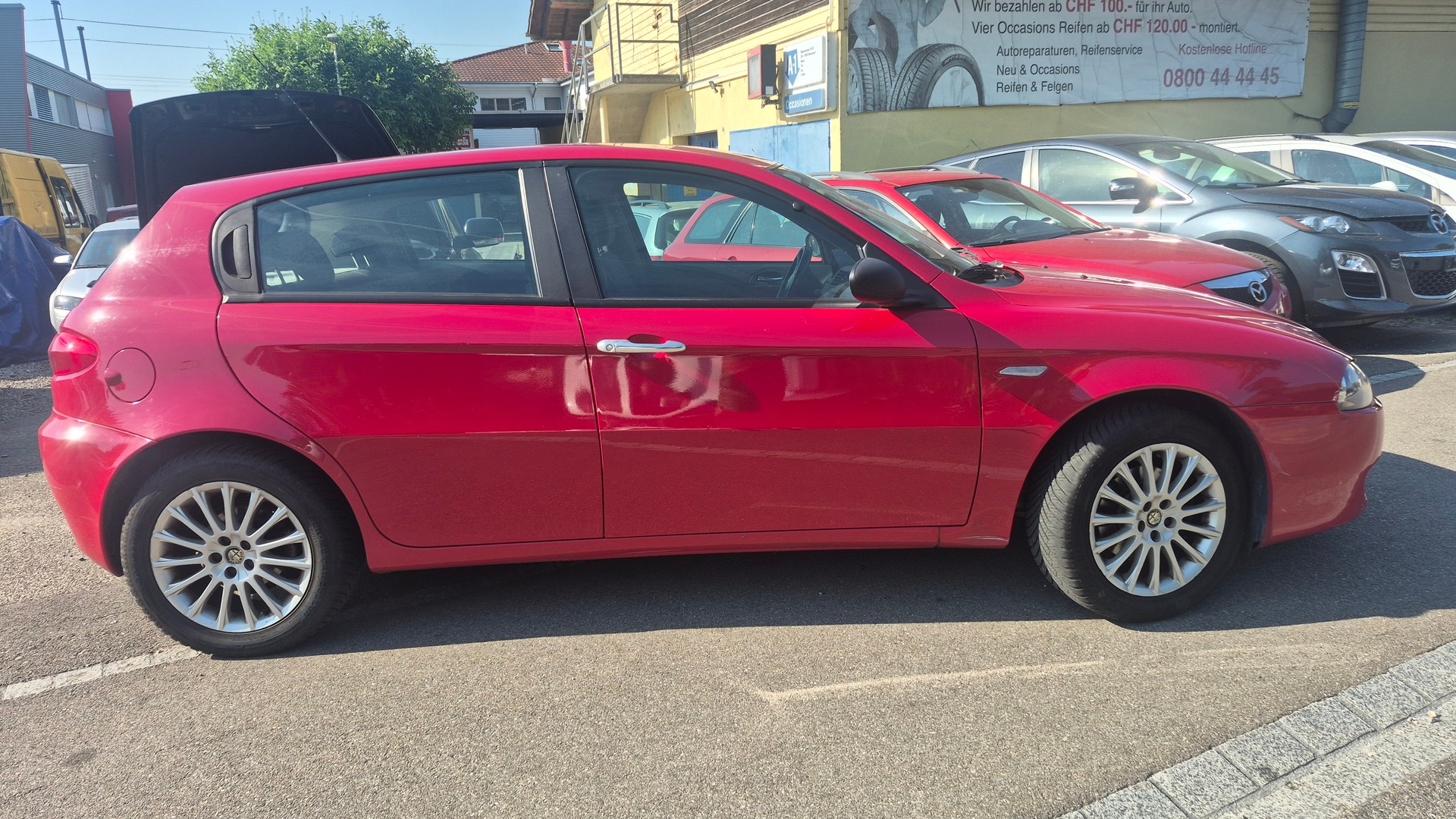 ALFA ROMEO 147 1.9 16V JTD Progression-image-3