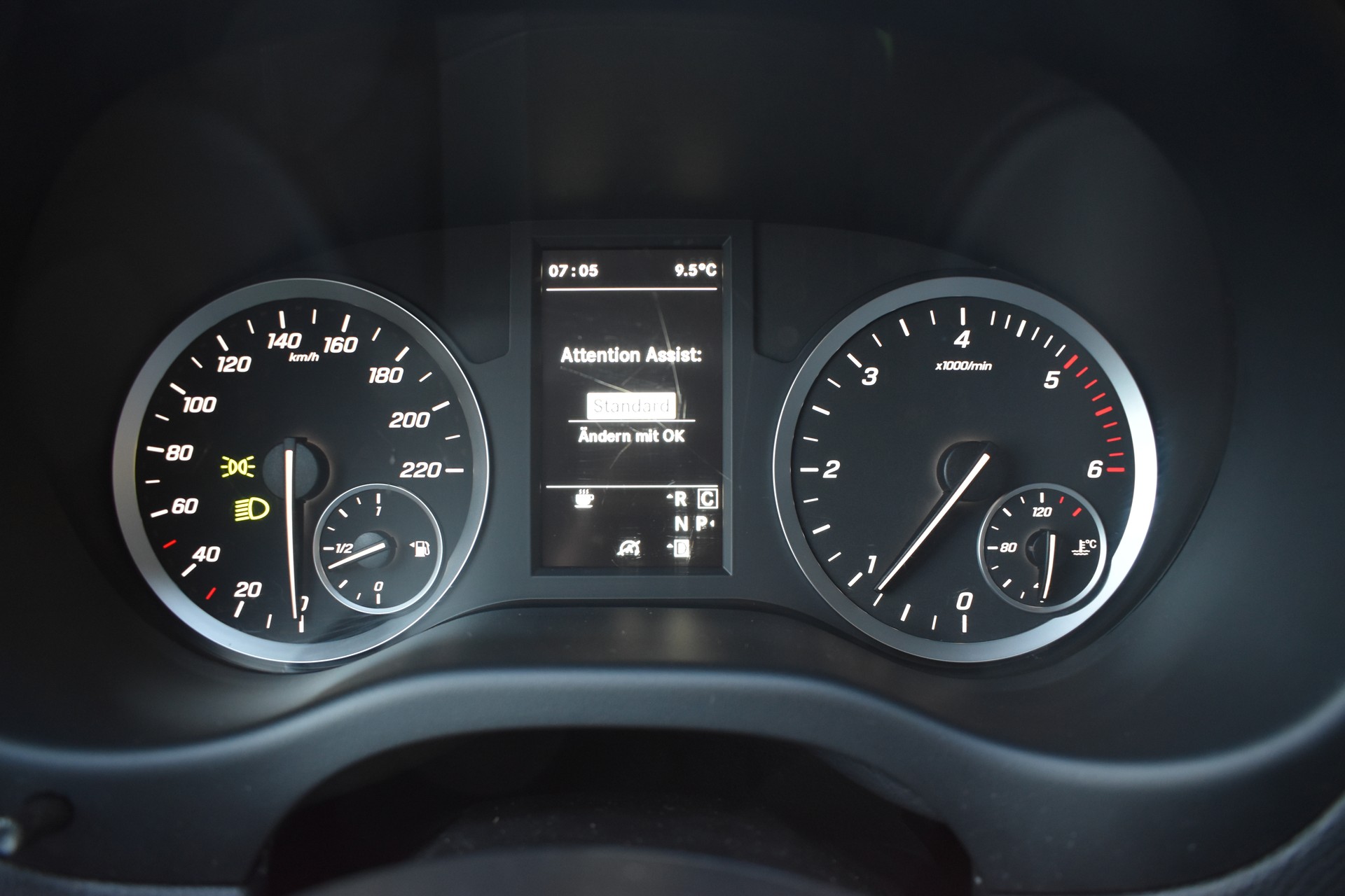 MERCEDES-BENZ Vito 114 CDI Lang 9G-Tronic Base - Facelift Model 2022-image-20