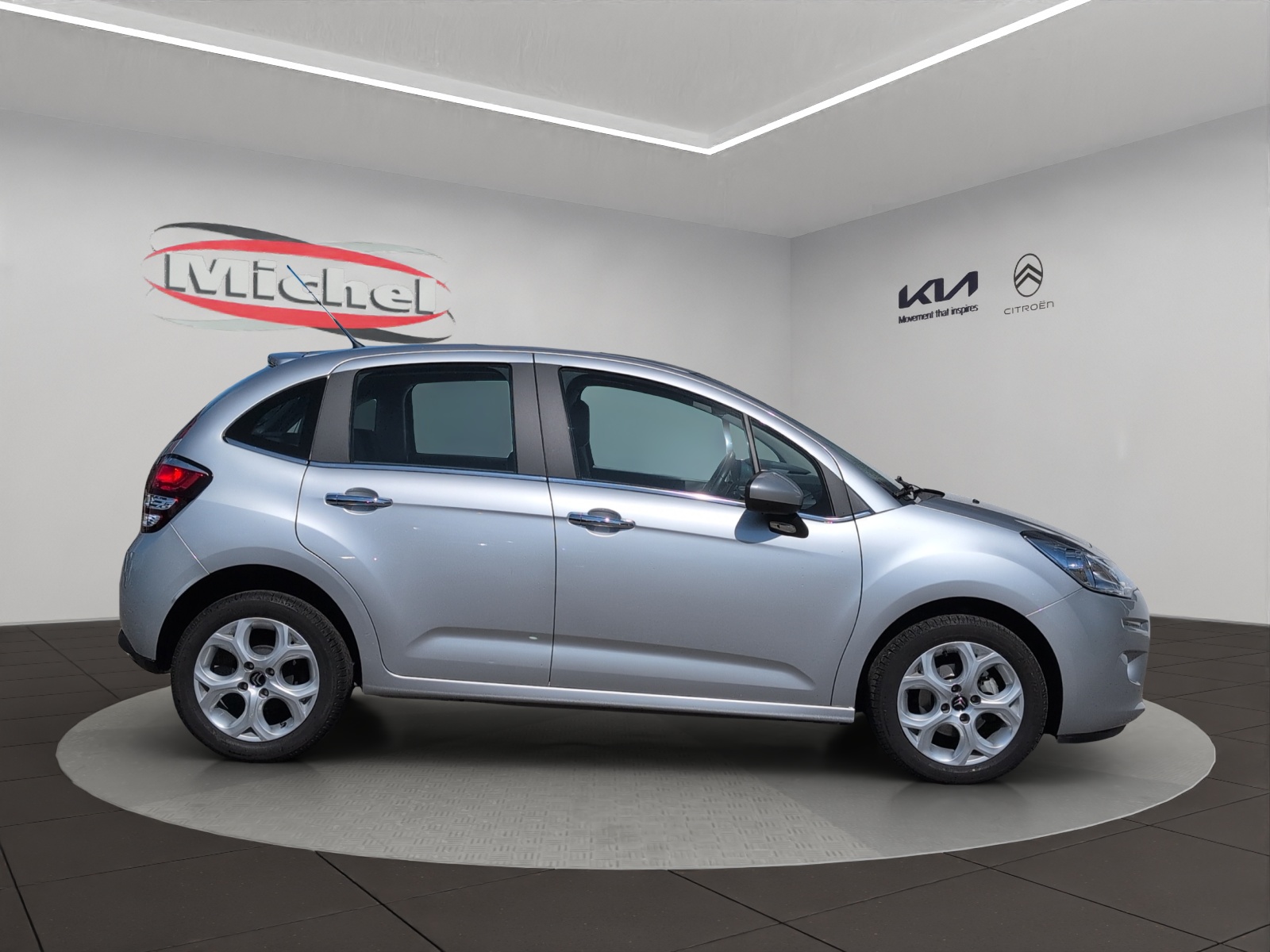 CITROEN C3 1.2i Feel Edition ETG5 / Pack City mit Einparkhilfe hinten, elektr. Fensterheber, elektr. Aussenspiegel, Winterräder-image-3