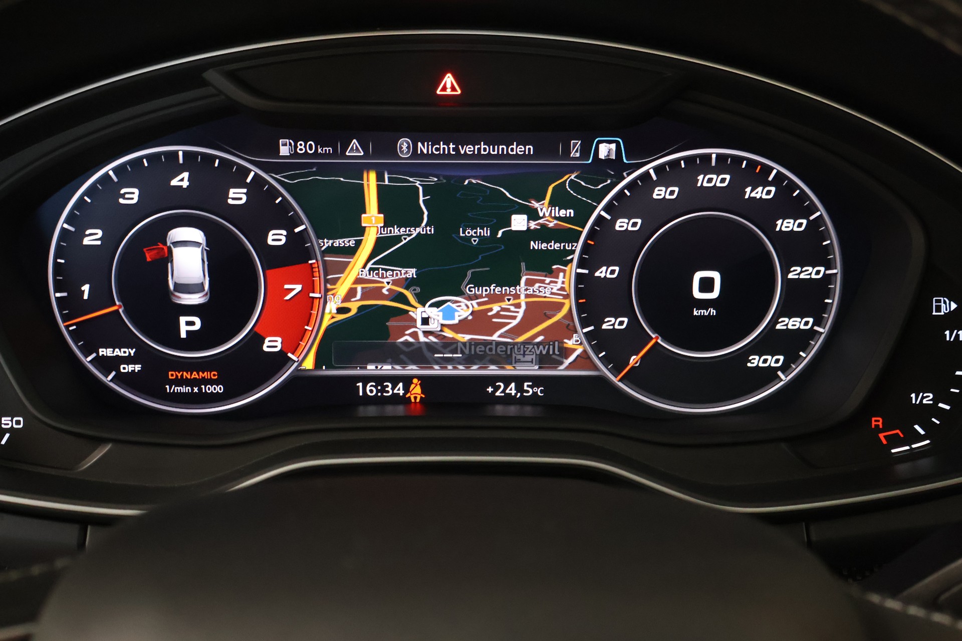 AUDI SQ5 3.0 TFSI quattro S-tronic-image-17