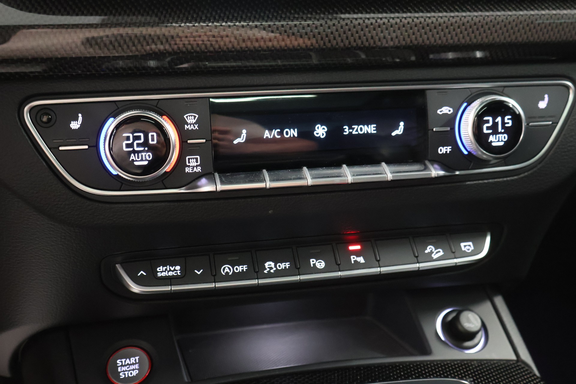 AUDI SQ5 3.0 TFSI quattro S-tronic-image-22