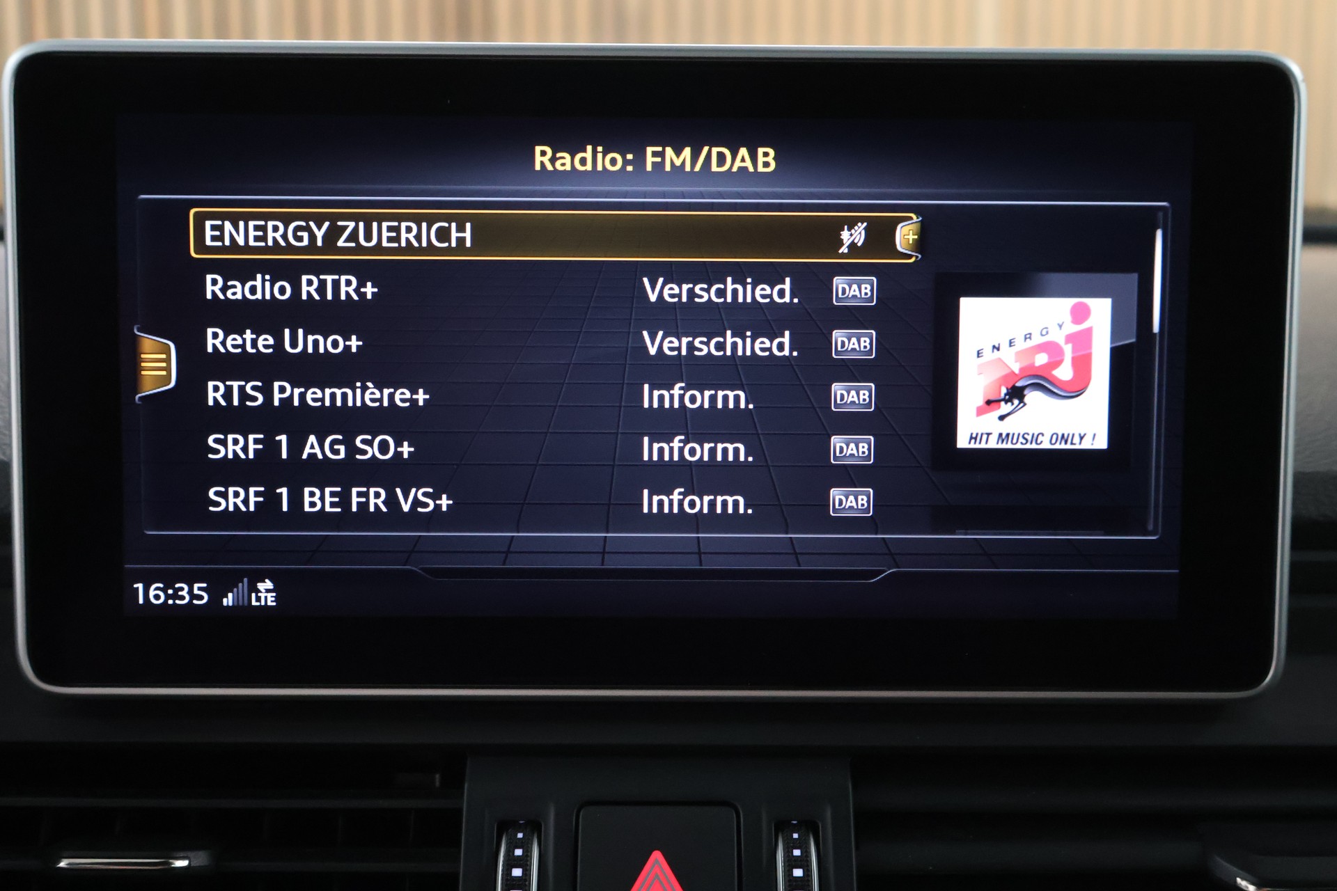AUDI SQ5 3.0 TFSI quattro S-tronic-image-21