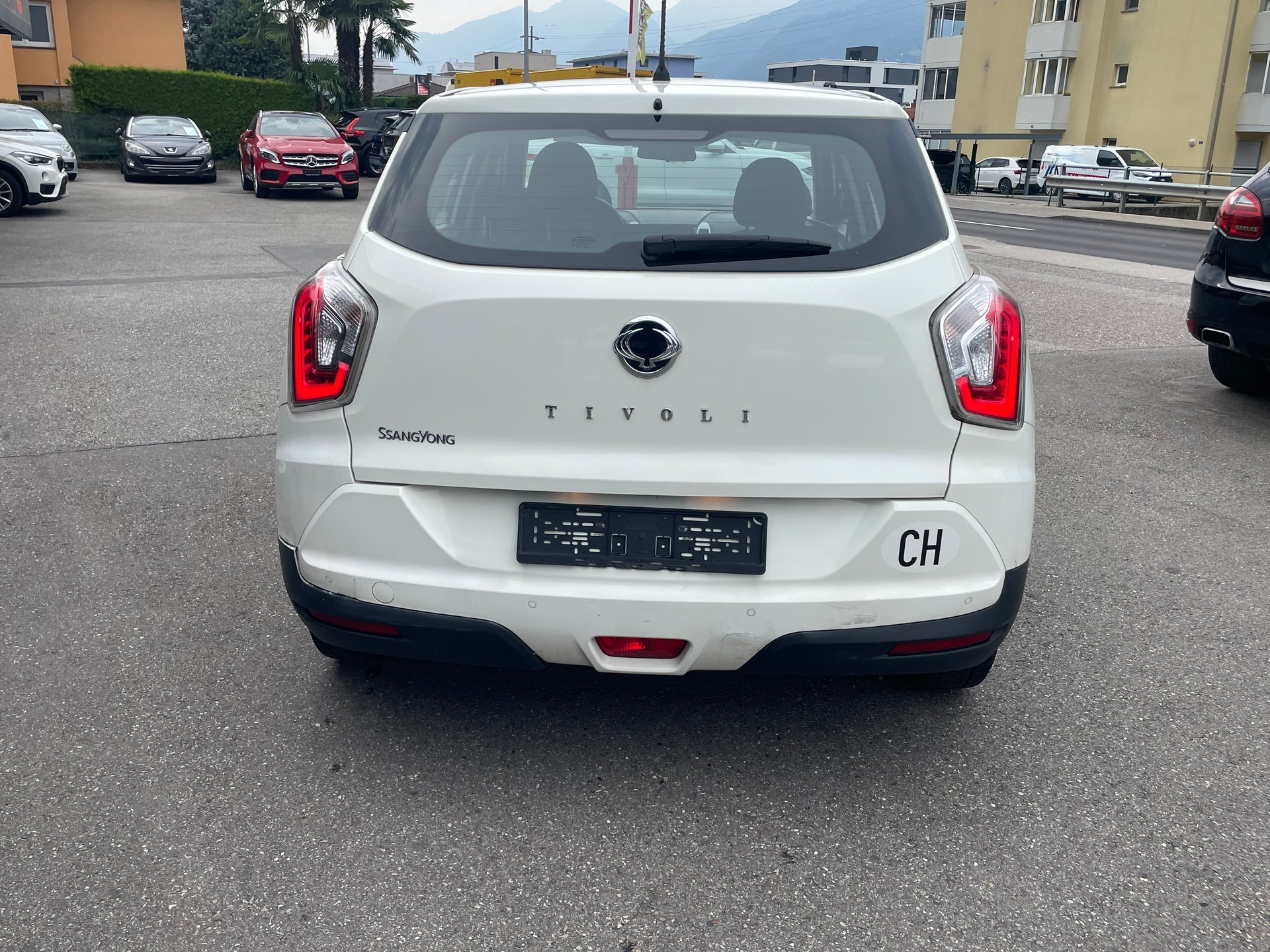 KGM-SsangYong Tivoli 1.6 eXDi Crystal 4WD Automatic-image-6