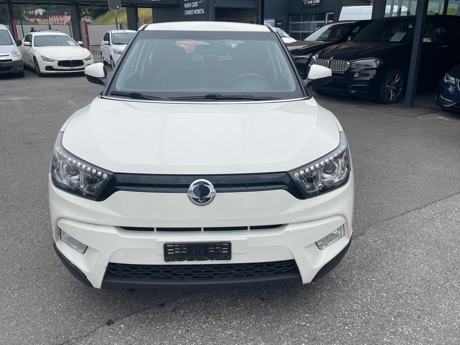 KGM-SsangYong Tivoli 1.6 eXDi Crystal 4WD Automatic-image-0