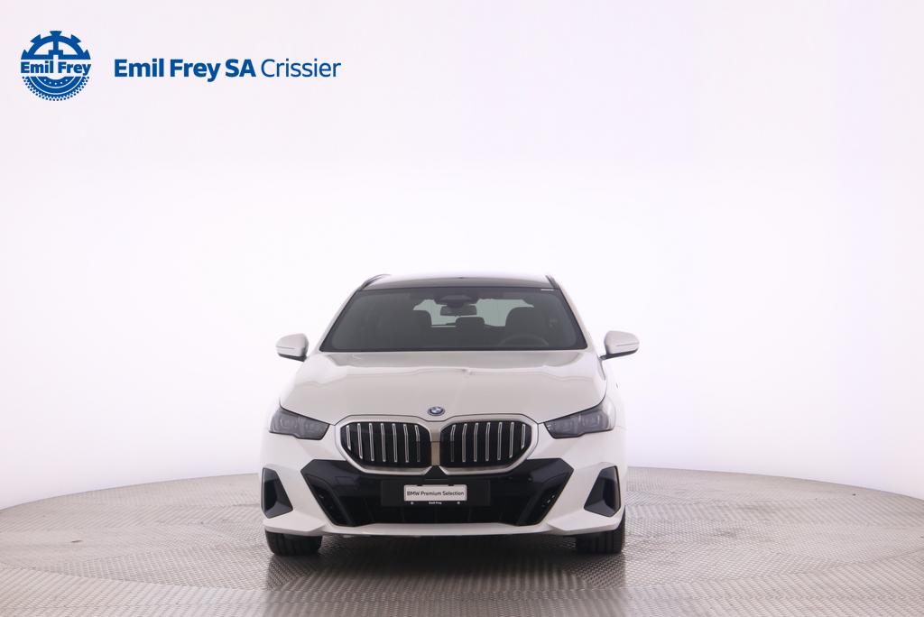 BMW 530e xDrive Touring-image-8